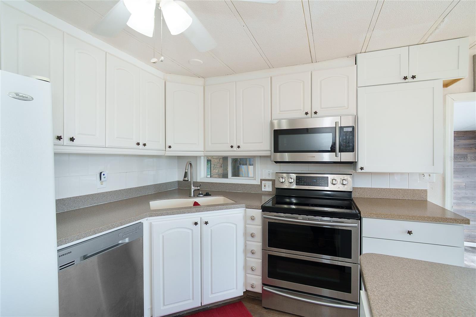 1320 SEAGULL DR