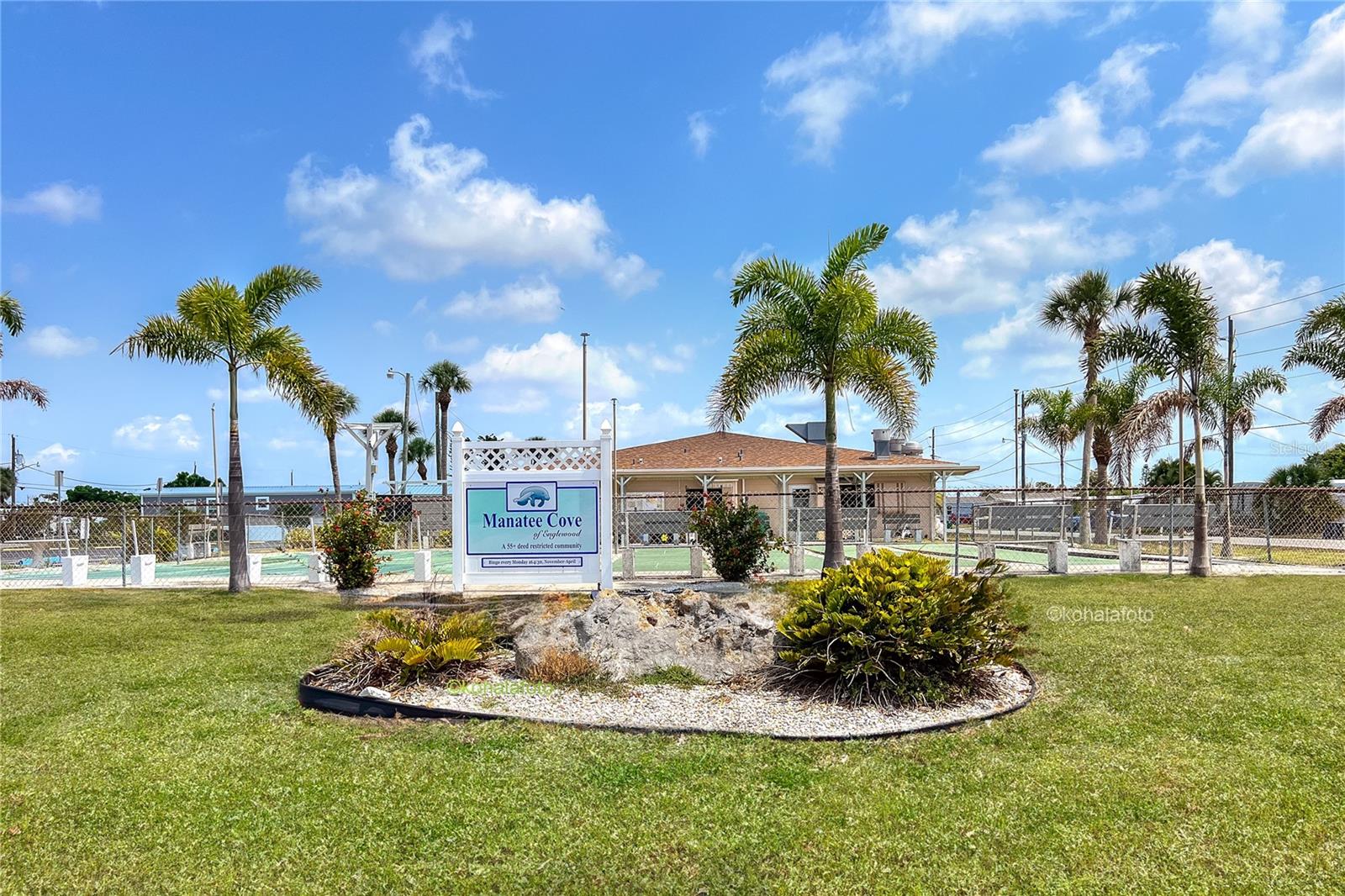 1320 SEAGULL DR