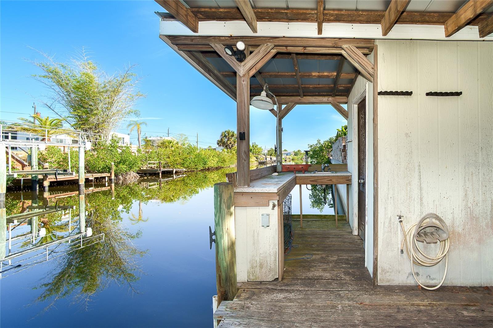 1320 SEAGULL DR