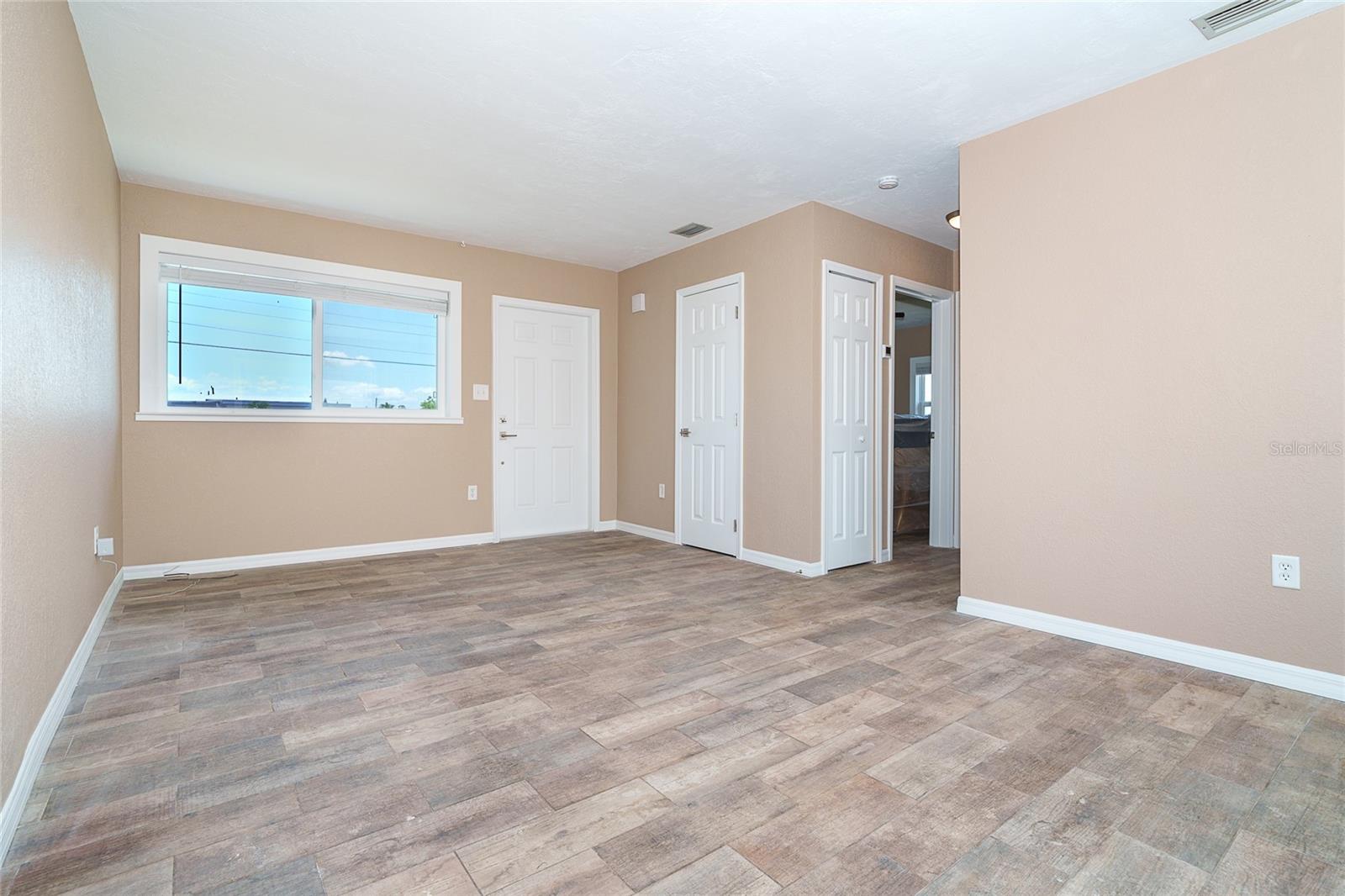 138 BUCKEYE AVE NW