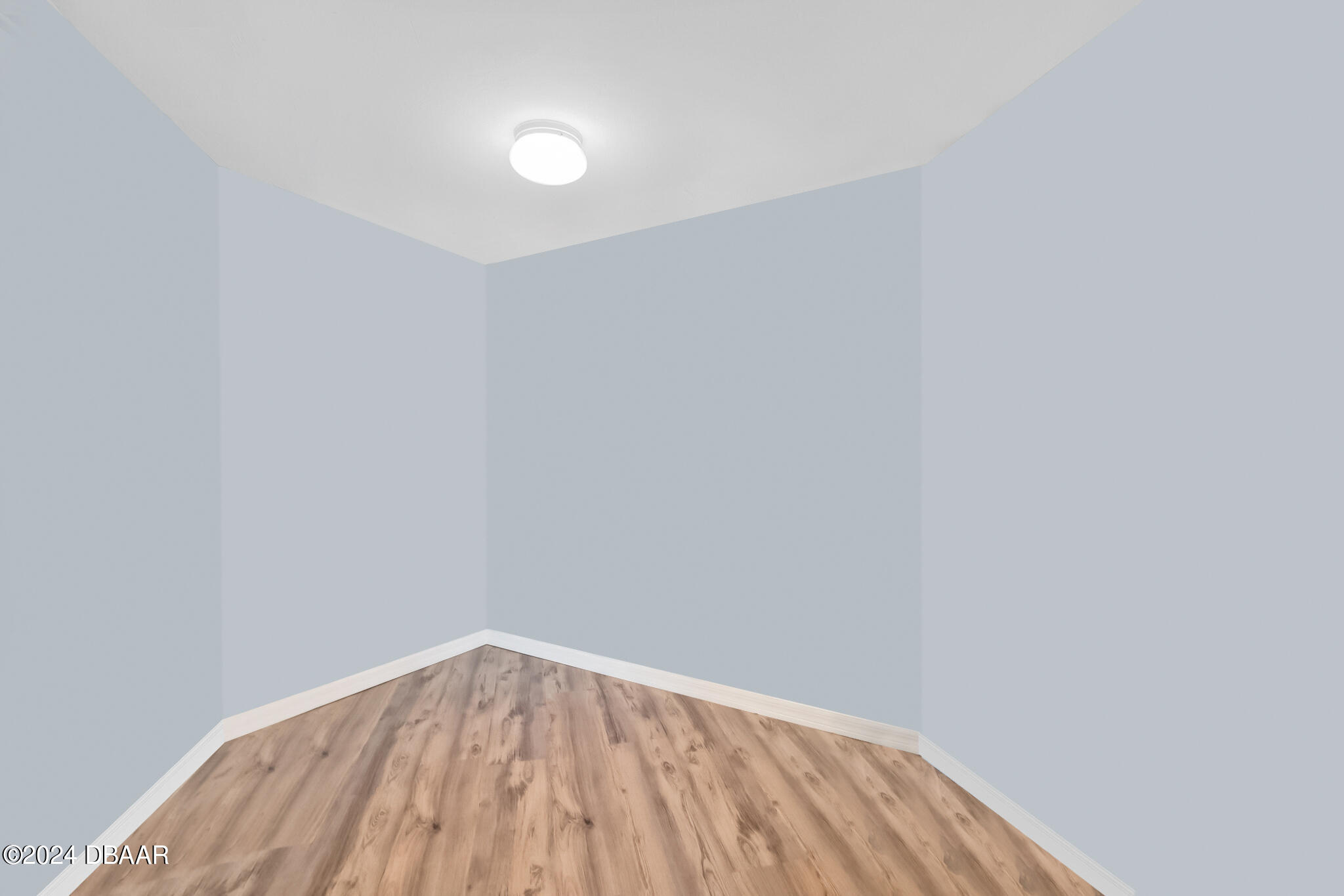 2937 S Atlantic Avenue Unit: 209