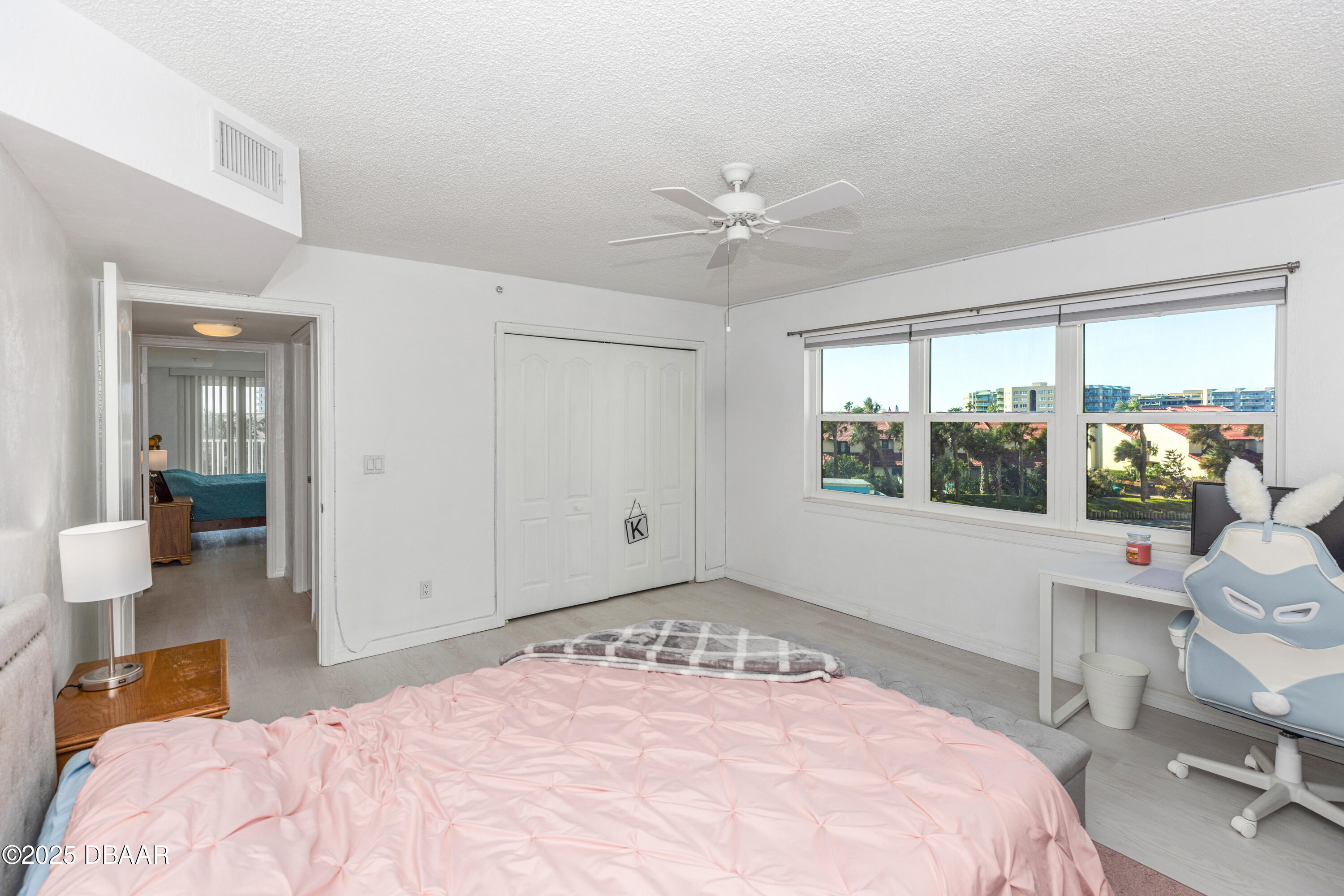 2937 S Atlantic Avenue Unit: 209