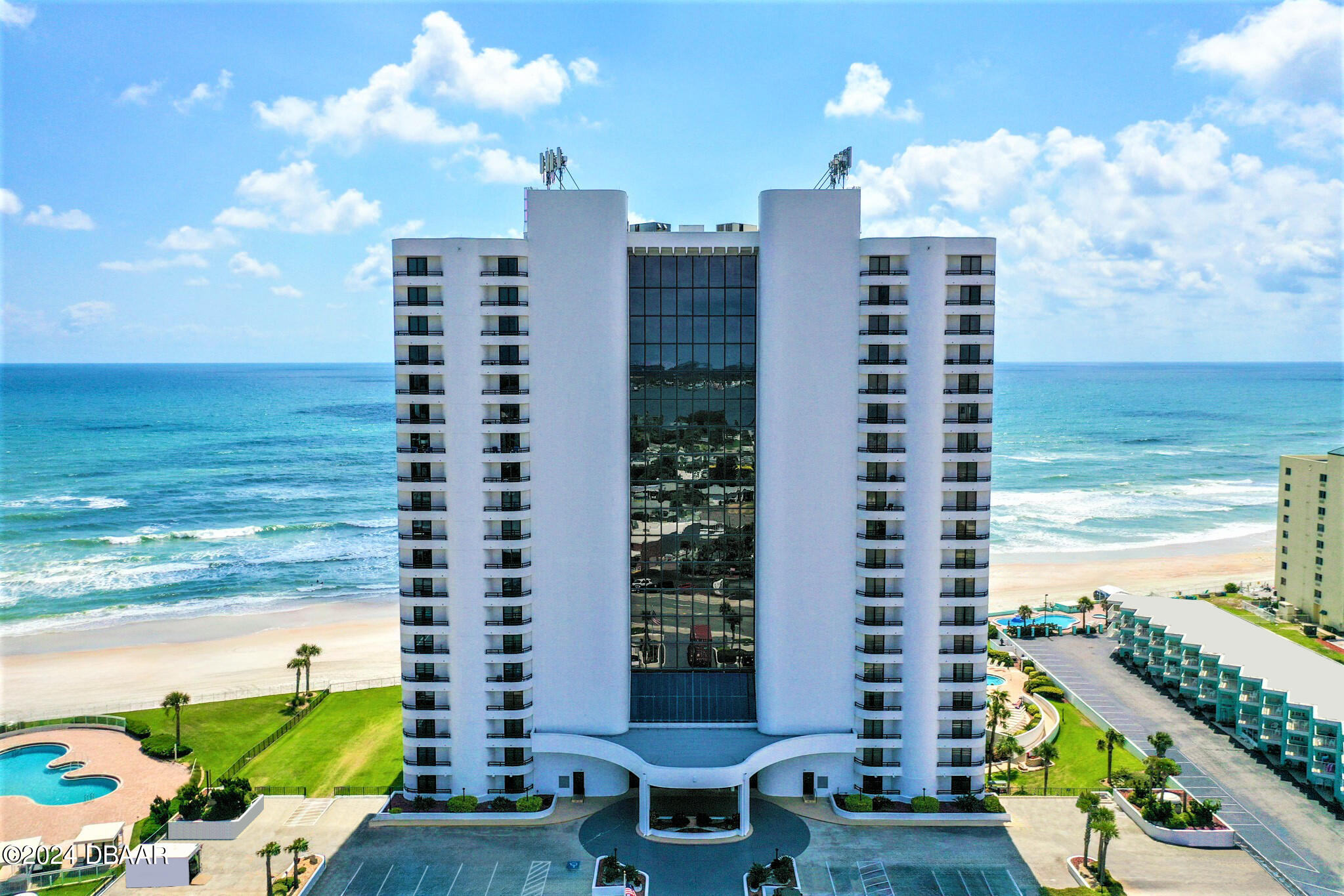 2555 S Atlantic Avenue Unit: 207