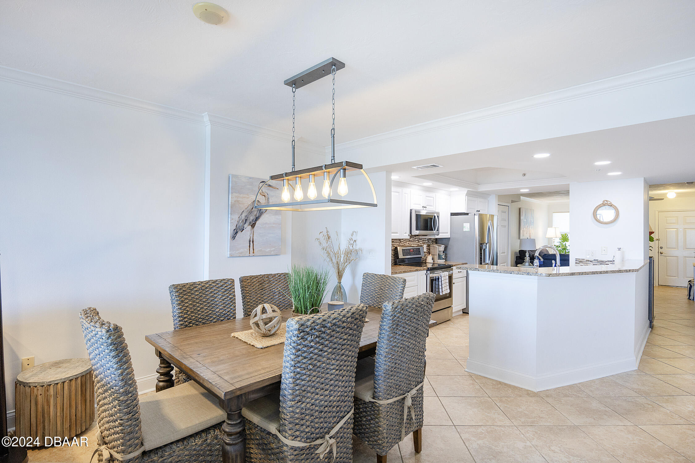3311 S Atlantic Avenue, 802