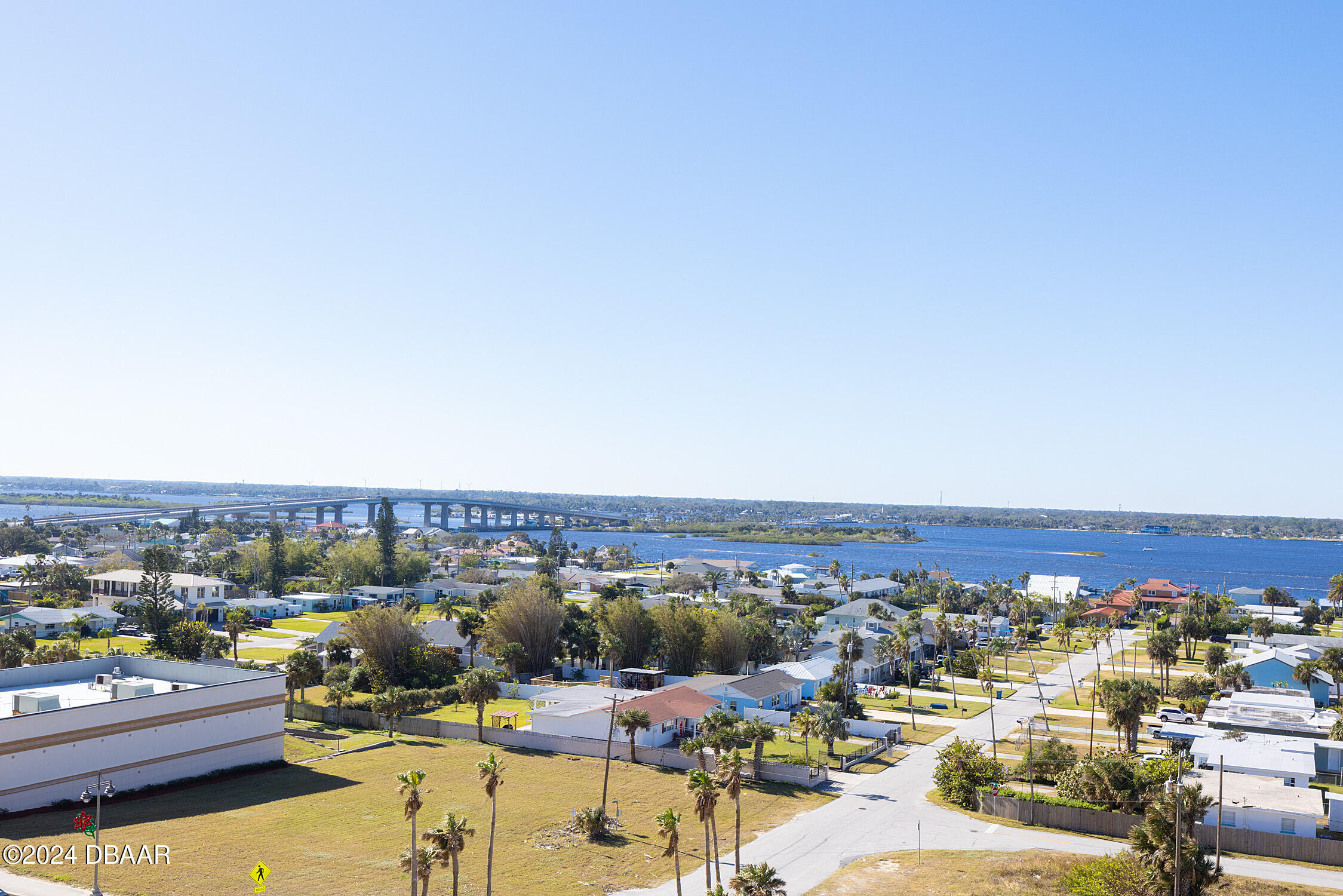 3311 S Atlantic Avenue, 802