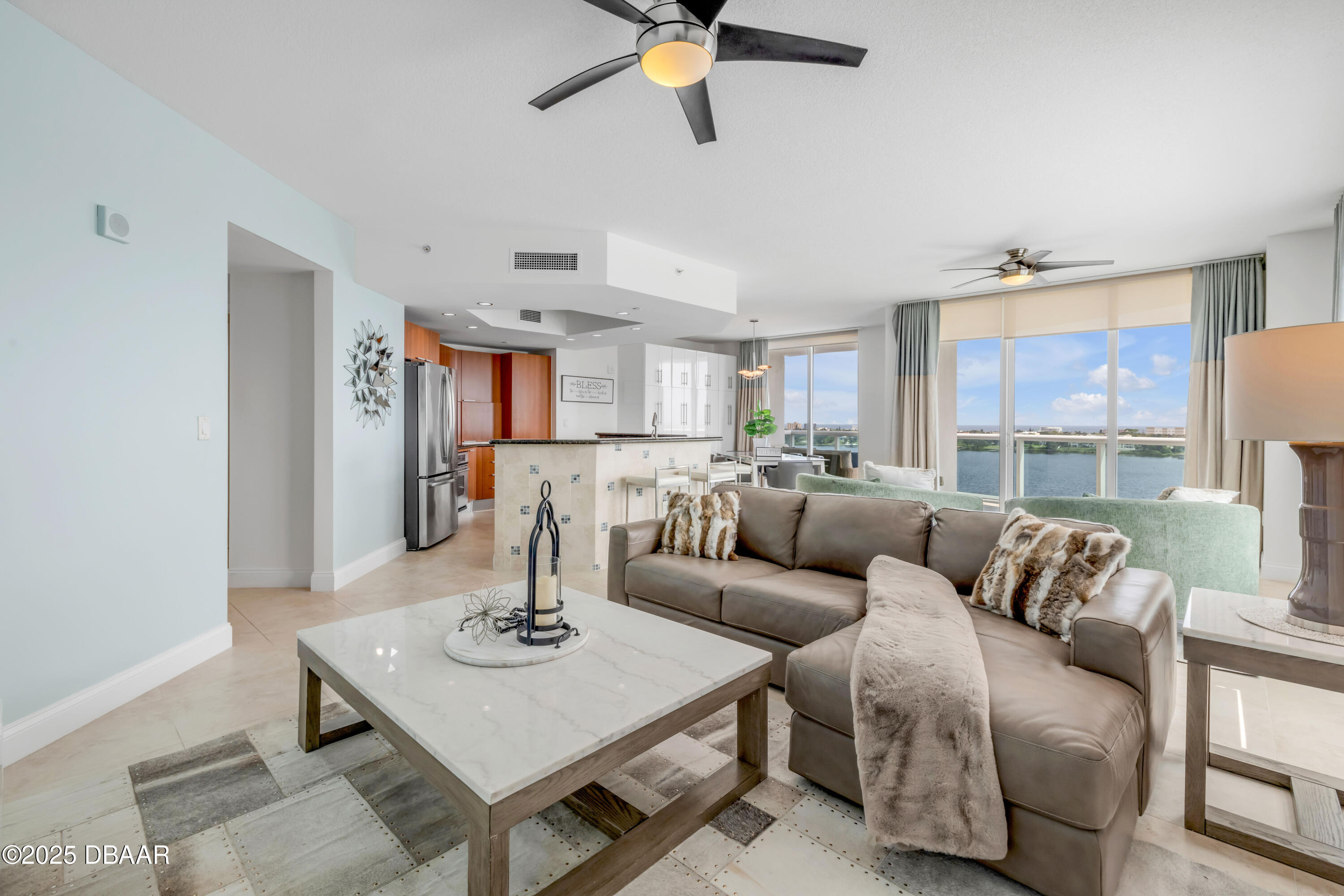 231 Riverside Drive Unit: 1001