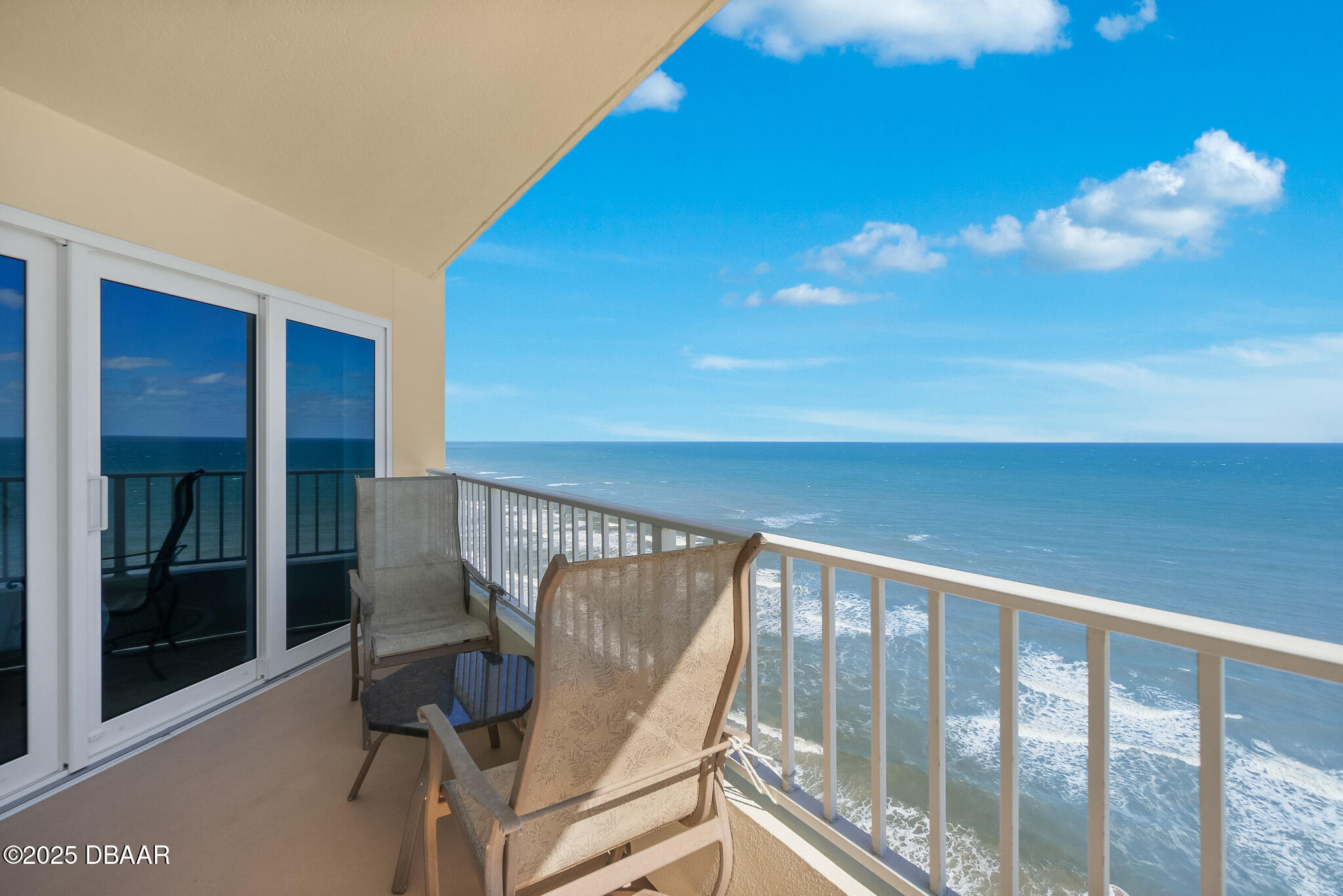 2937 S Atlantic Avenue Unit: 1907