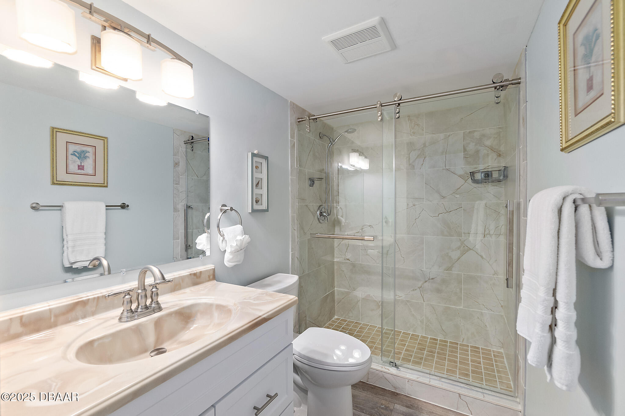 1420 N Atlantic Avenue Unit: 202