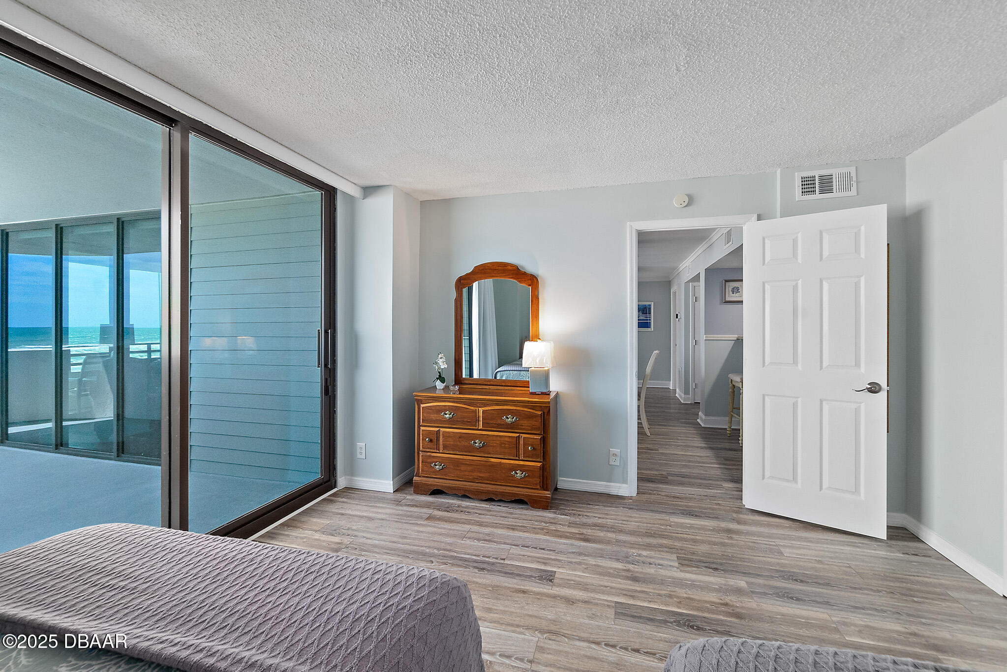 1420 N Atlantic Avenue Unit: 202