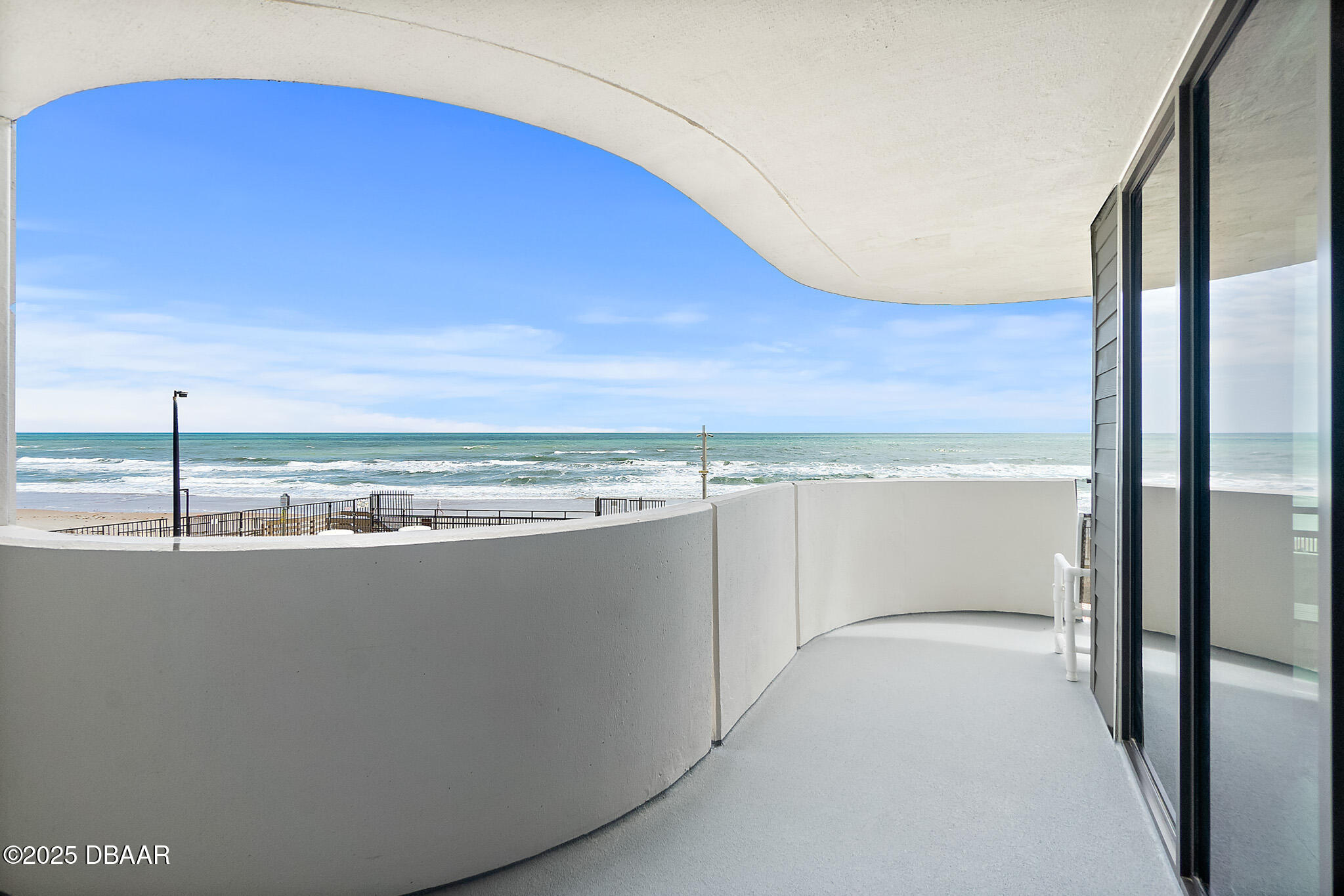1420 N Atlantic Avenue Unit: 202