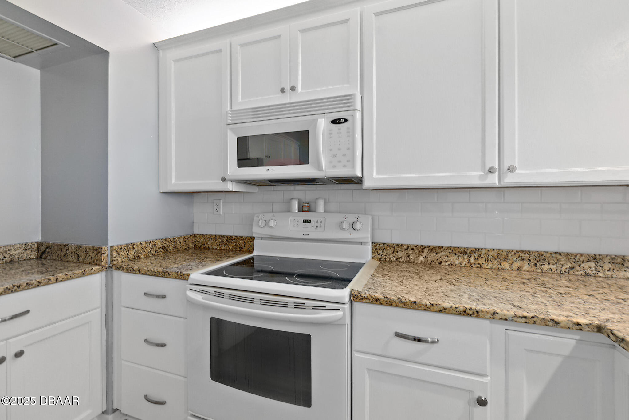 1420 N Atlantic Avenue Unit: 202