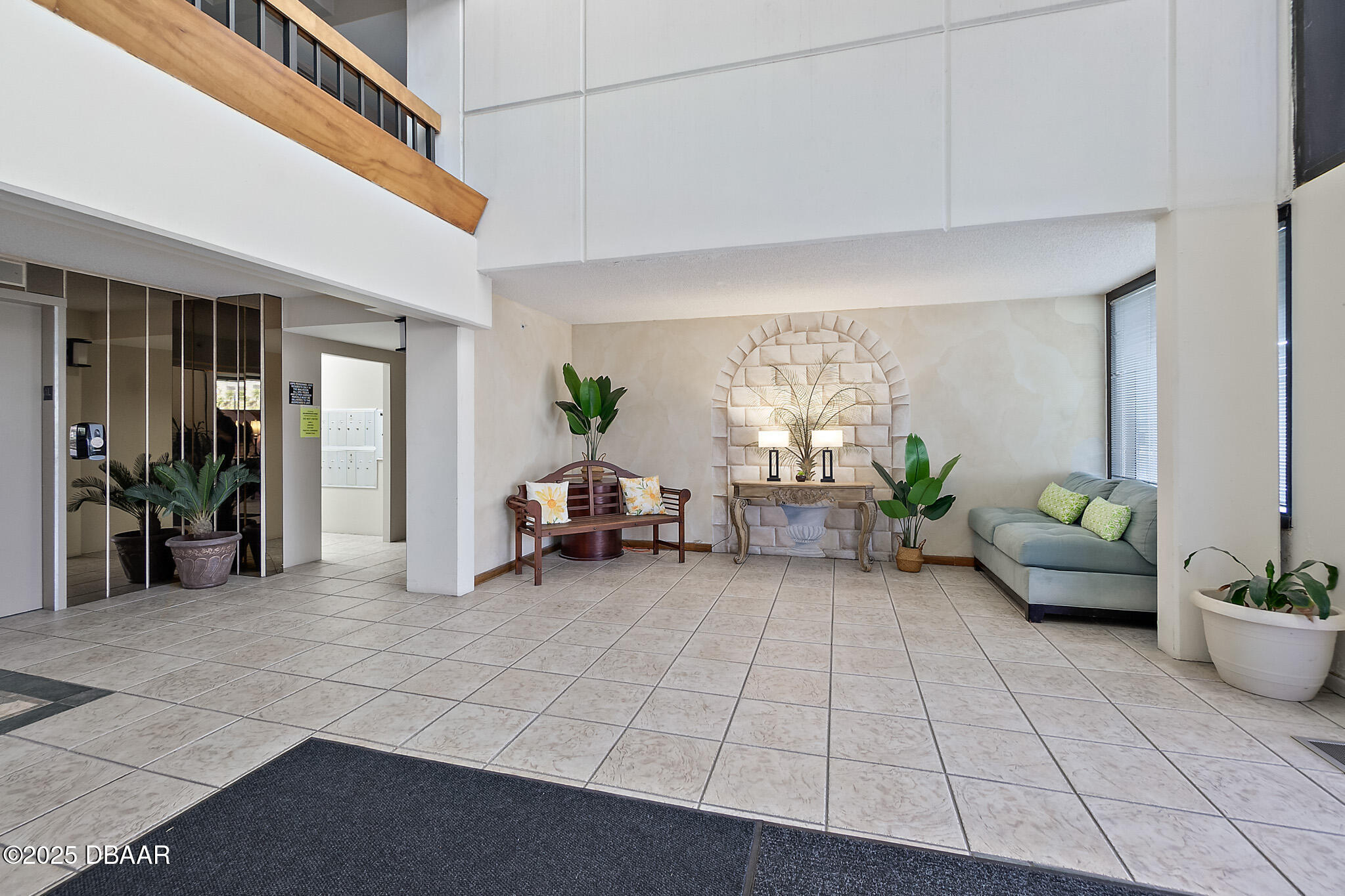 1420 N Atlantic Avenue Unit: 202