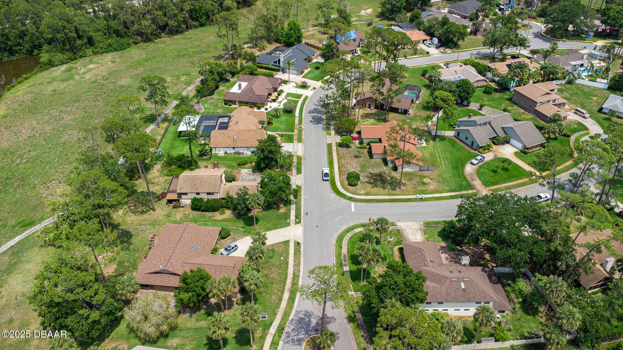 160 Point O Woods Drive