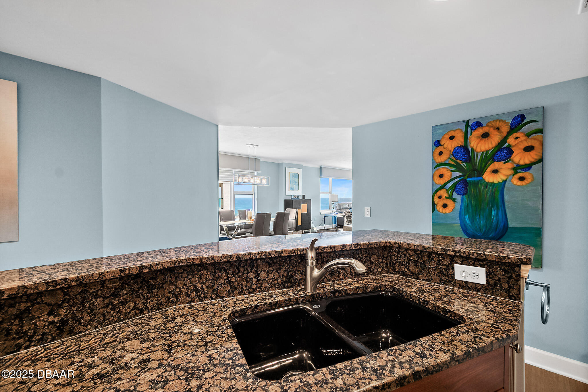 3315 S Atlantic Avenue Unit: 1605