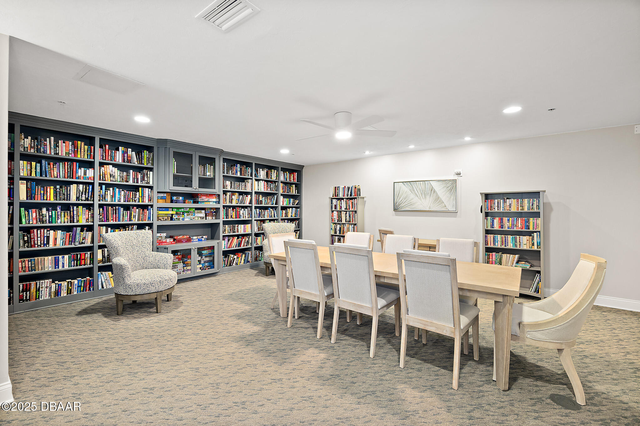 3315 S Atlantic Avenue Unit: 1605