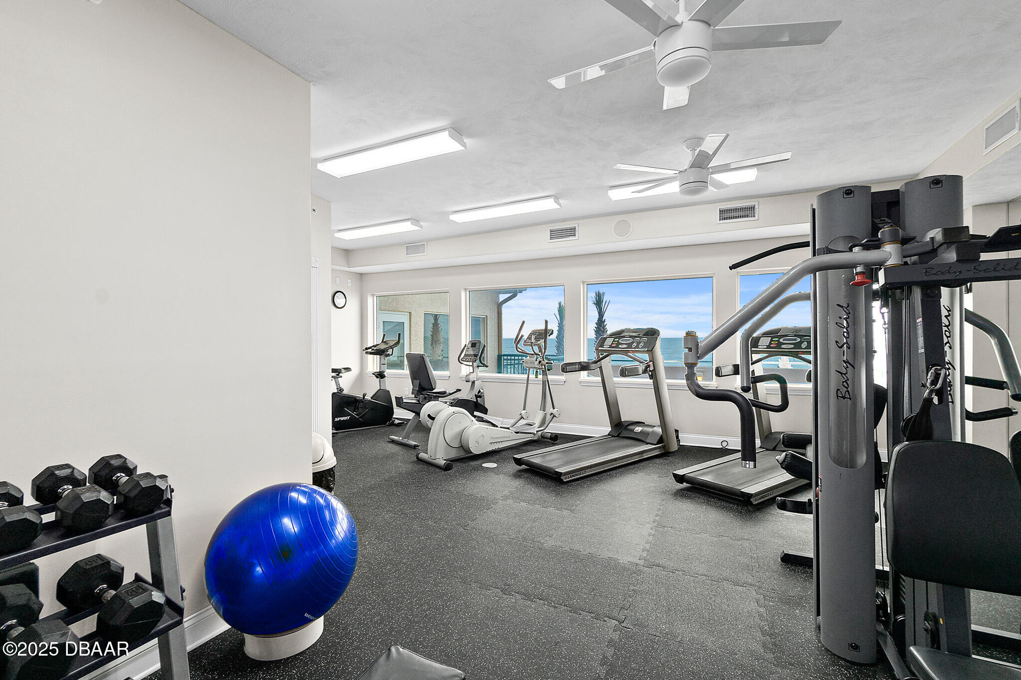 3315 S Atlantic Avenue Unit: 1605