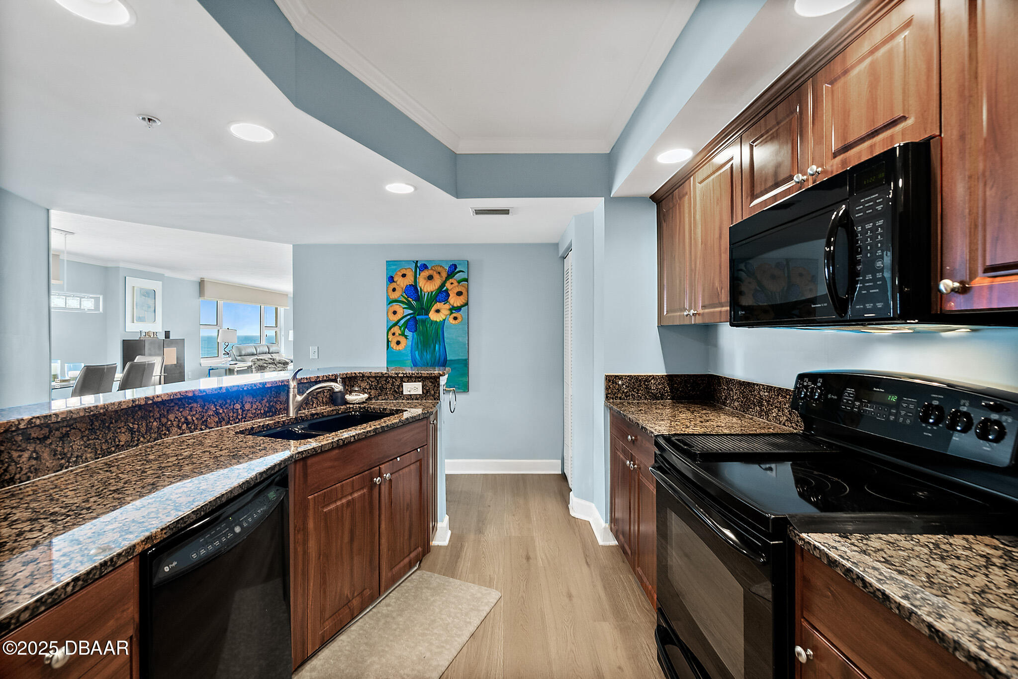 3315 S Atlantic Avenue Unit: 1605