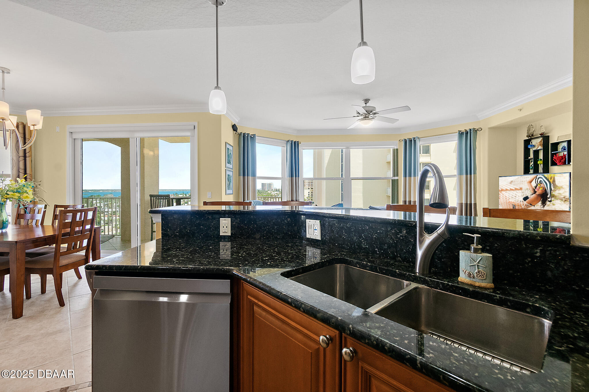 3343 S Atlantic Avenue Unit: 601