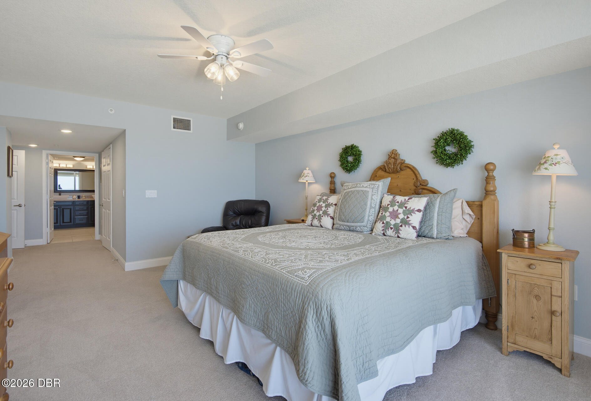 3145 S Atlantic Avenue Unit: 504