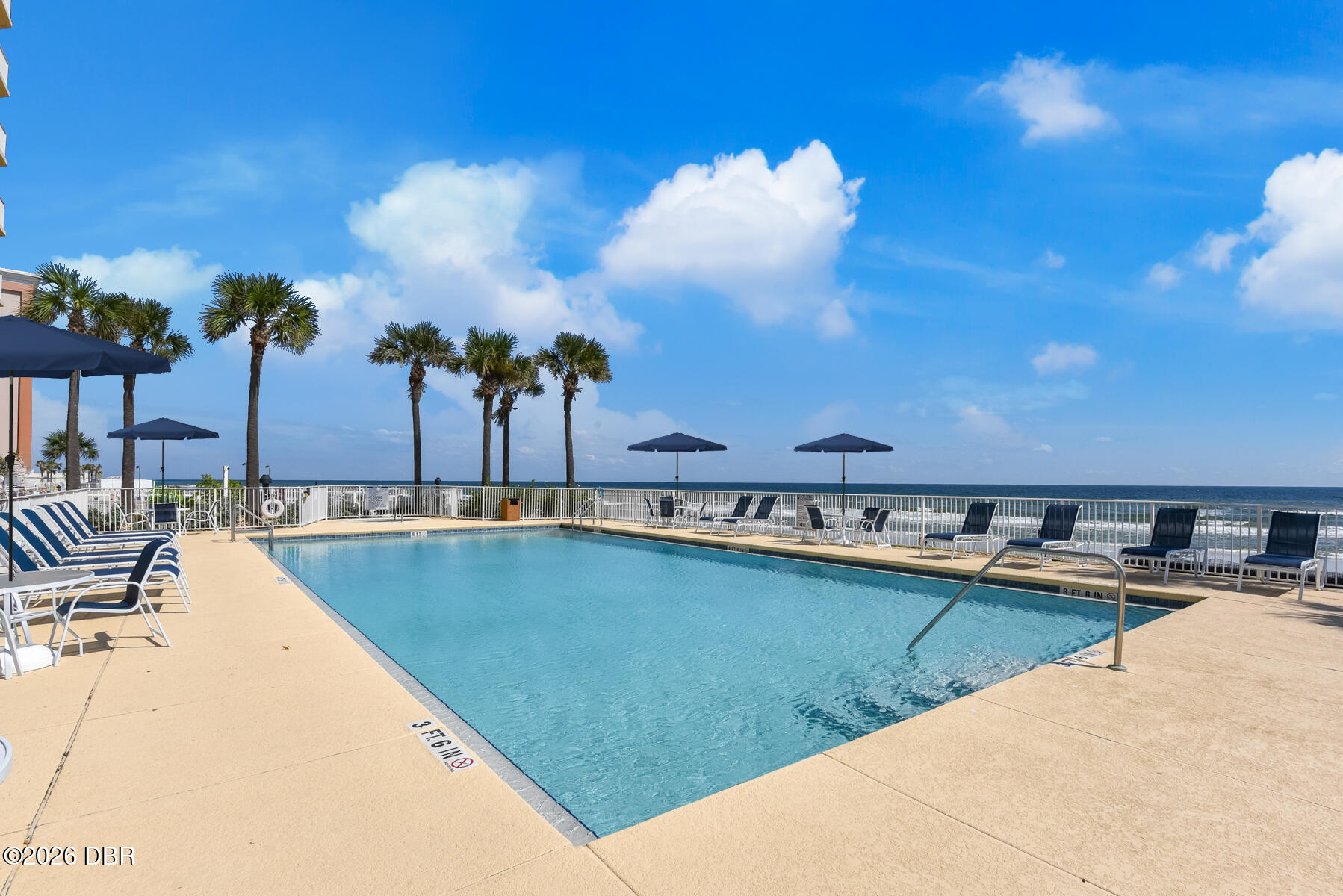 3145 S Atlantic Avenue Unit: 504