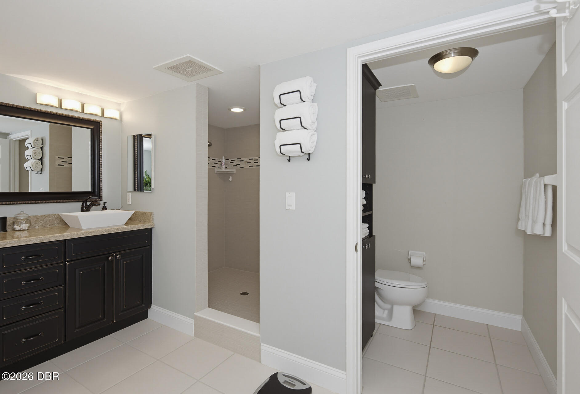 3145 S Atlantic Avenue Unit: 504
