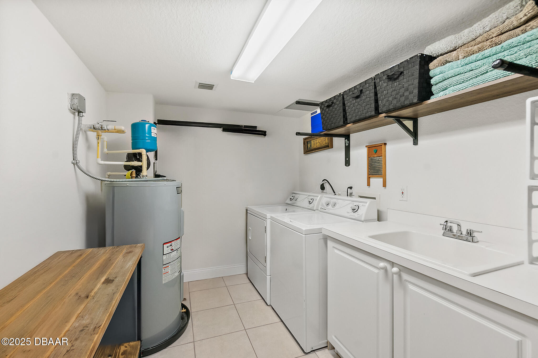 3145 S Atlantic Avenue Unit: 504