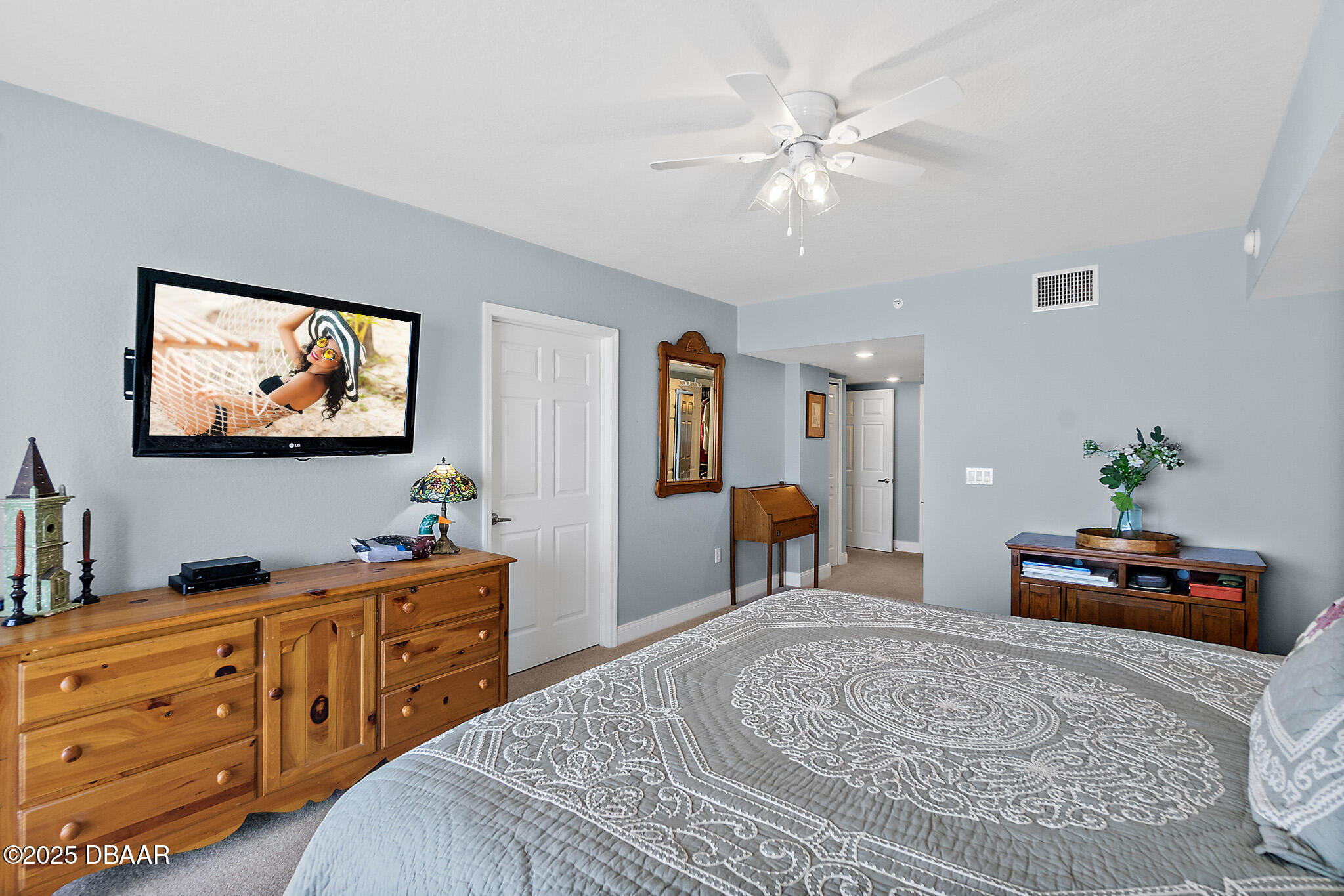 3145 S Atlantic Avenue Unit: 504