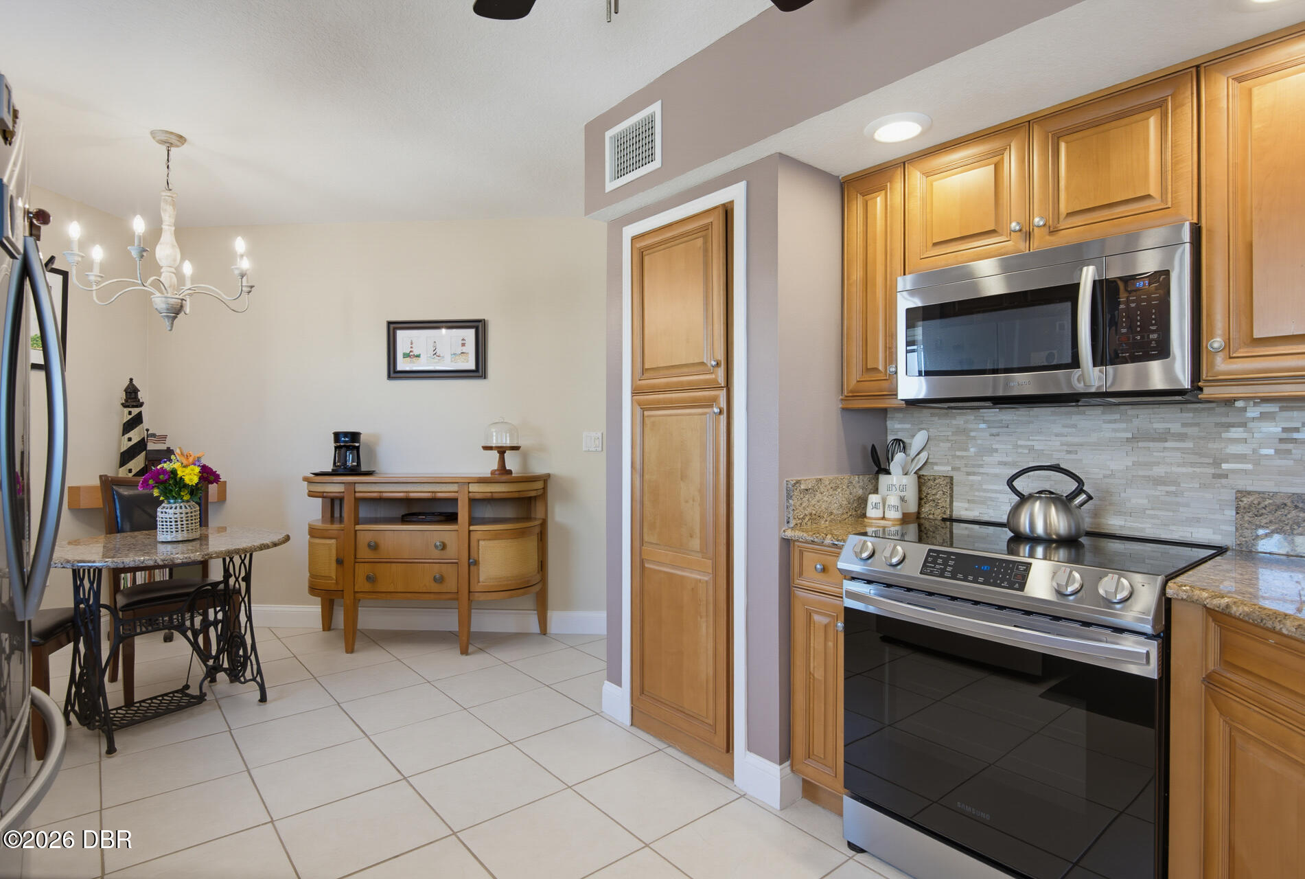 3145 S Atlantic Avenue Unit: 504