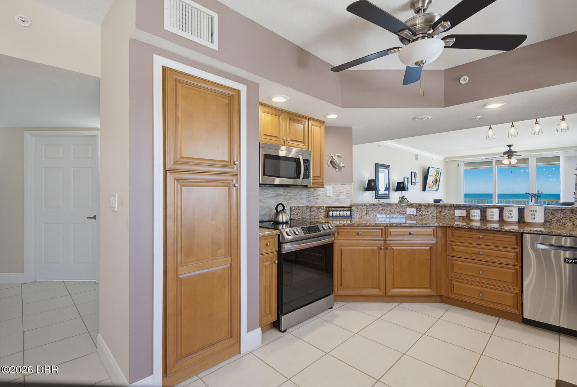 3145 S Atlantic Avenue Unit: 504