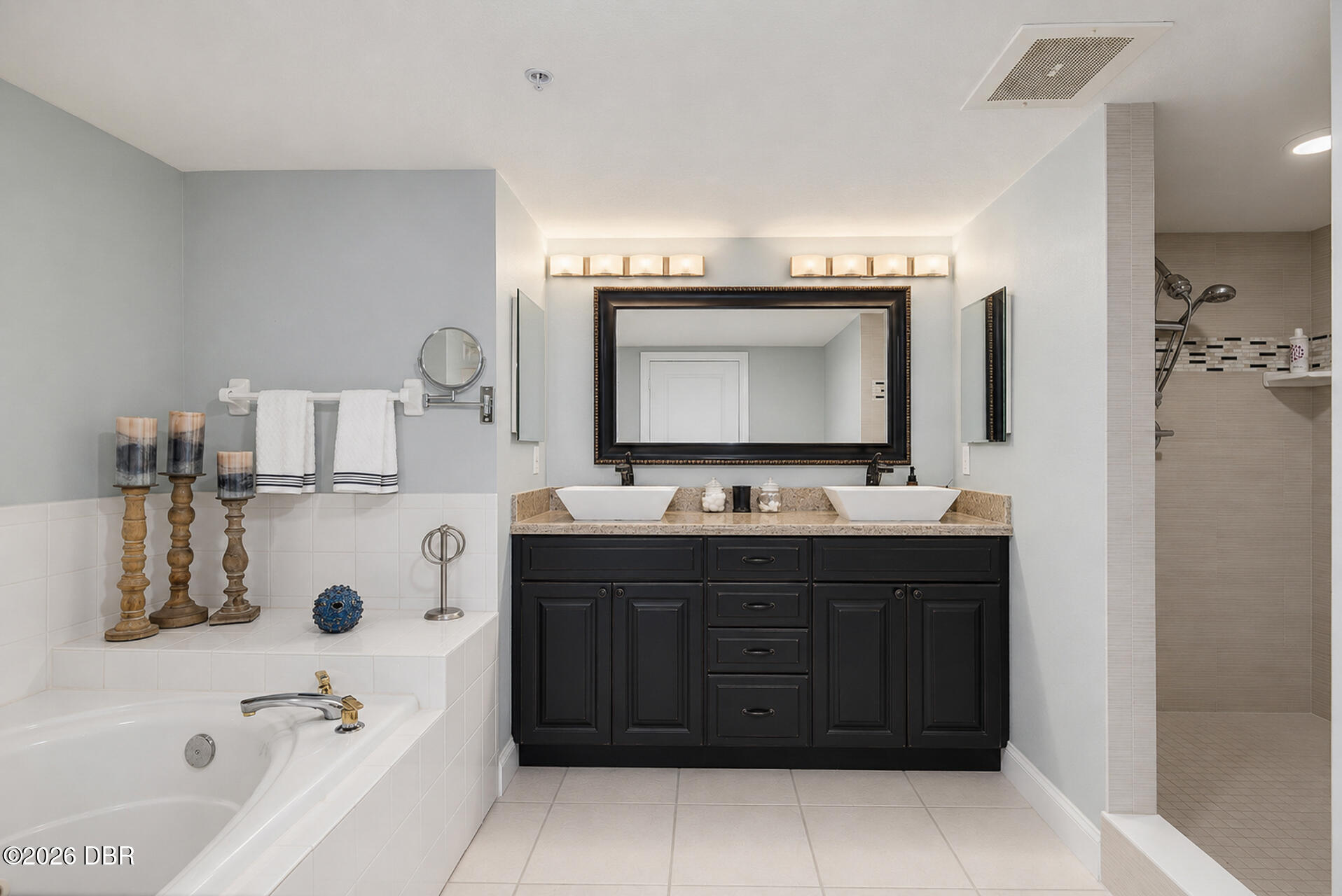 3145 S Atlantic Avenue Unit: 504