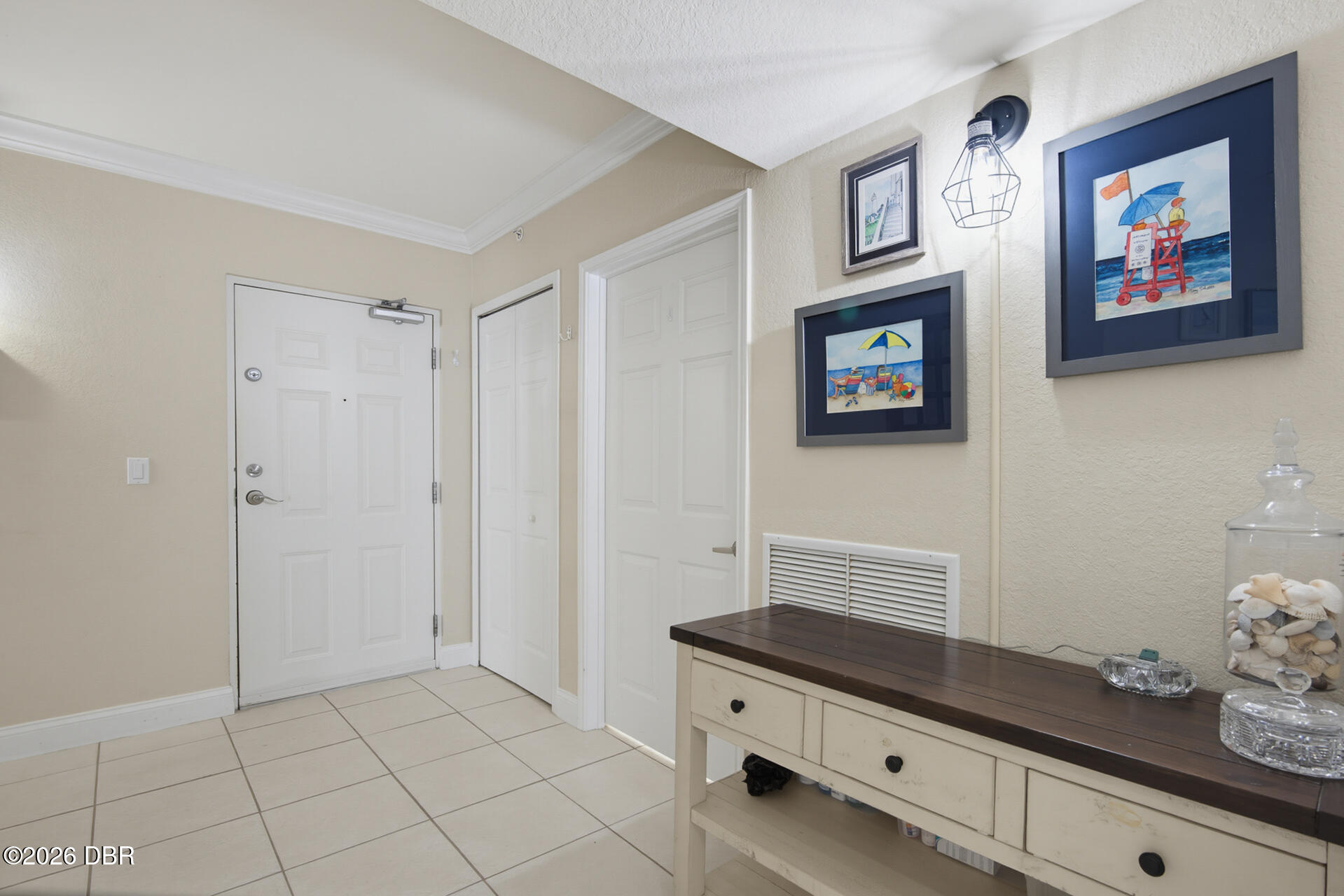 3145 S Atlantic Avenue Unit: 504