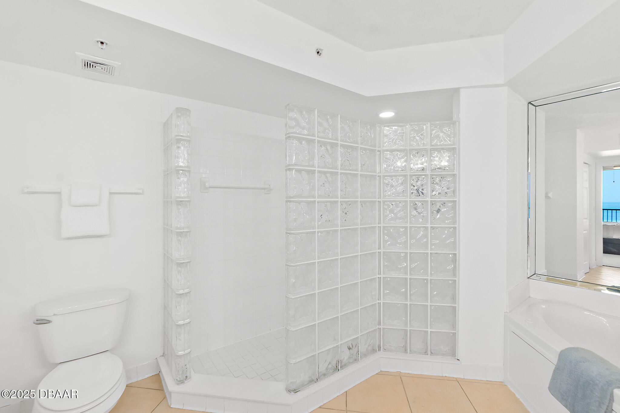 3315 S Atlantic Avenue Unit: 408