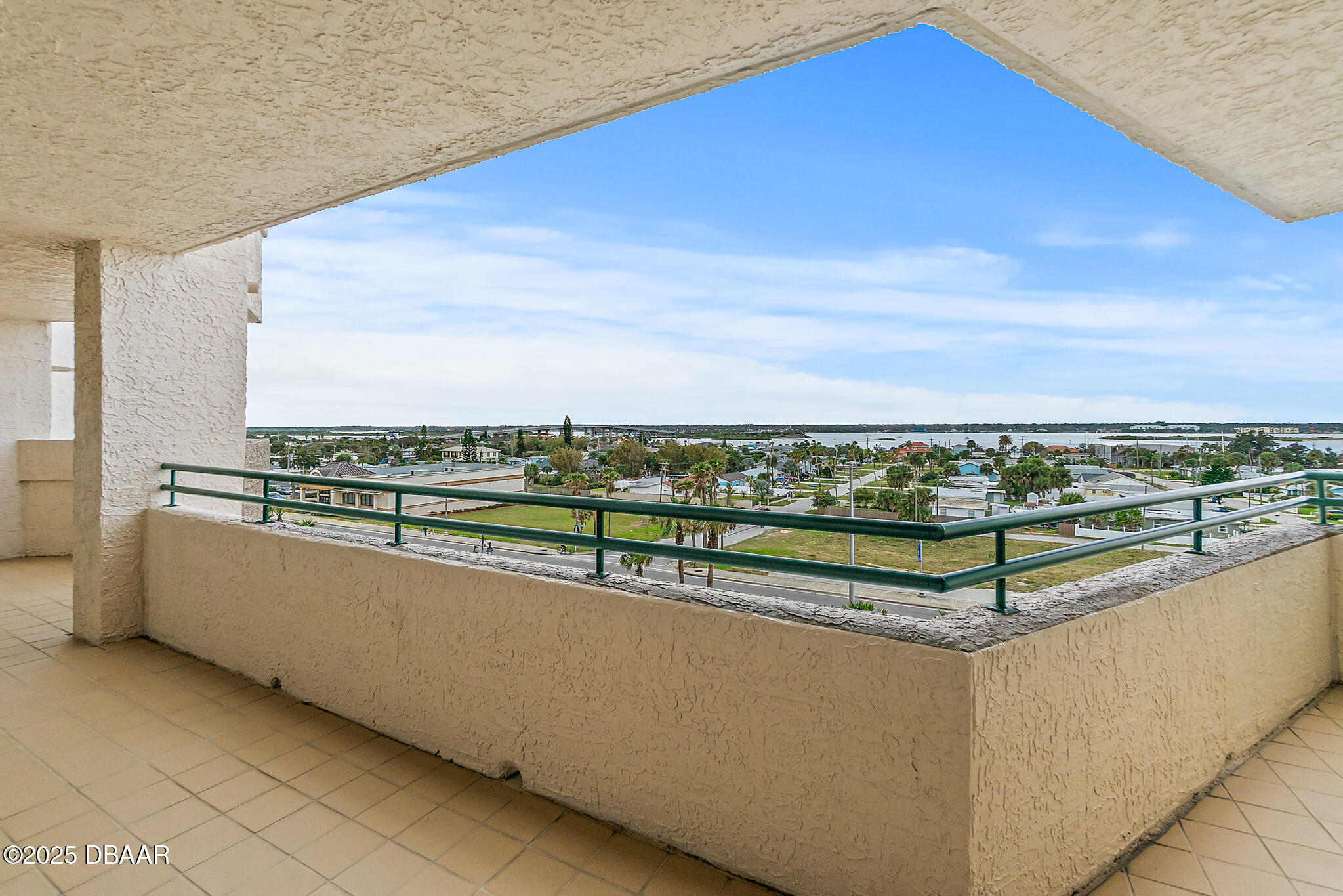 3315 S Atlantic Avenue Unit: 408