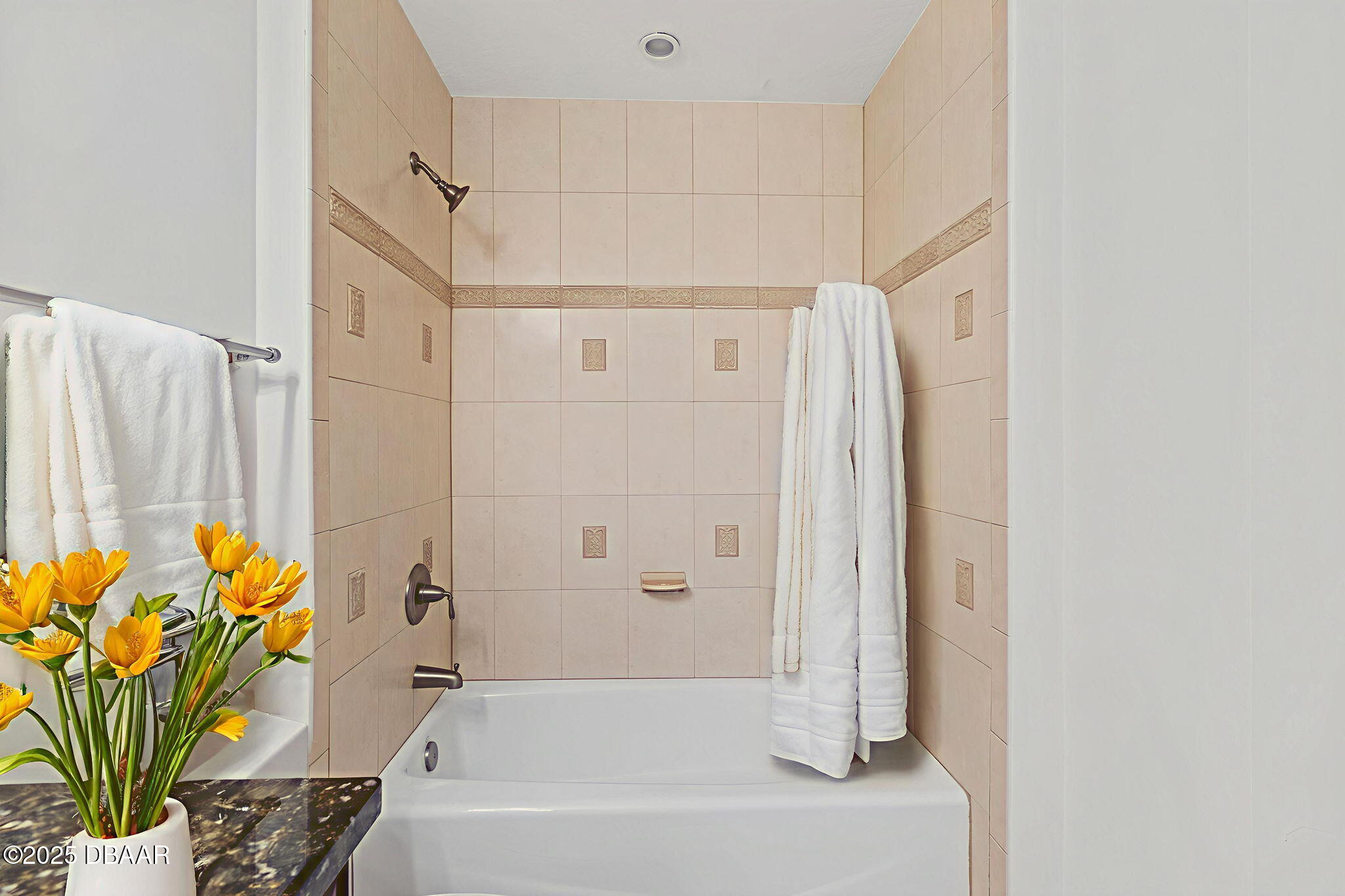 2515 S Atlantic Avenue Unit: 507