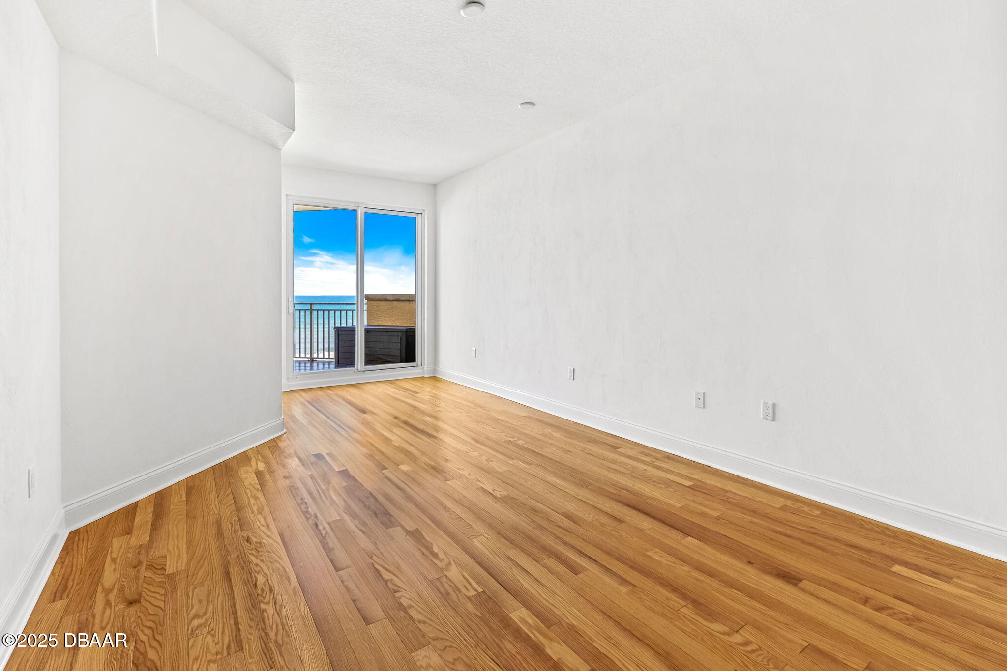 2515 S Atlantic Avenue Unit: 507