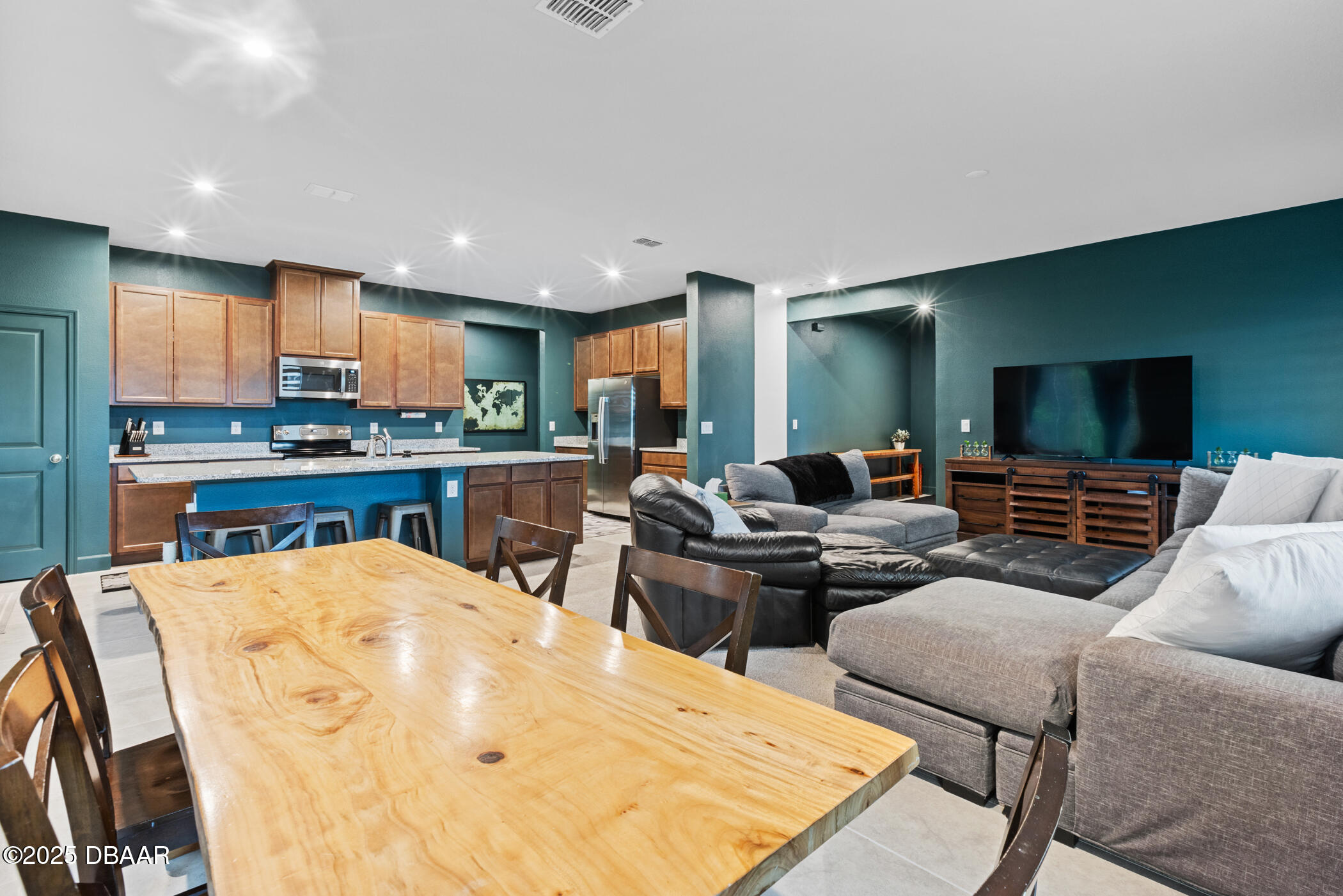 277 Eagle Harbor Way