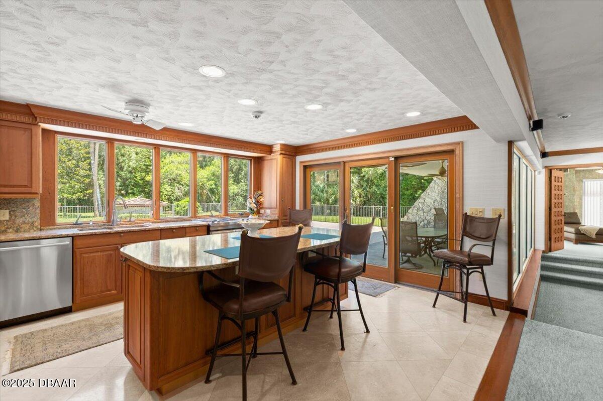 1010 Big Tree Road