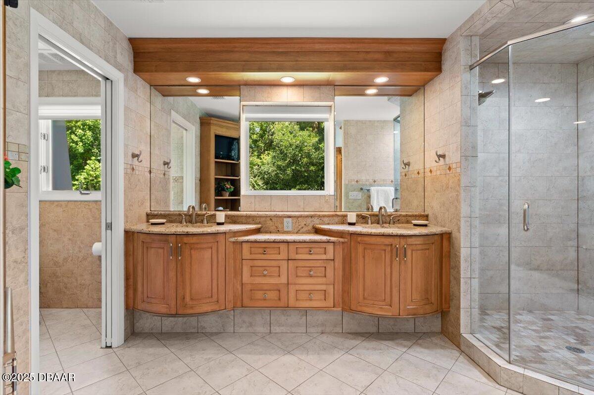 1010 Big Tree Road
