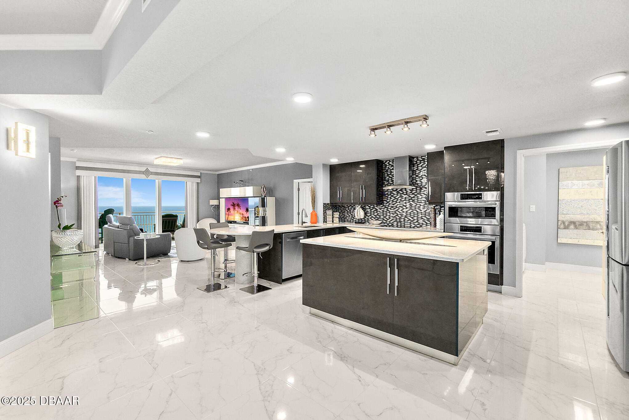 2300 N Atlantic Avenue Unit: 1402