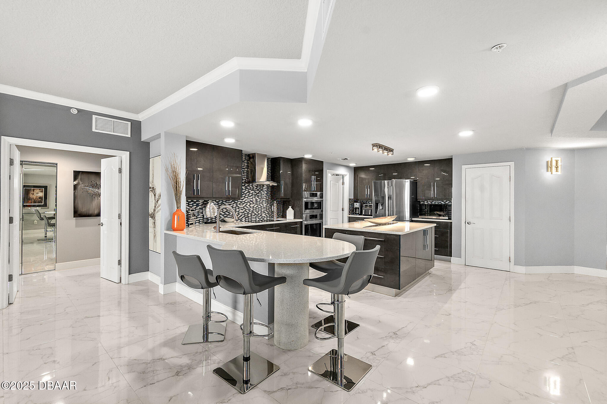 2300 N Atlantic Avenue Unit: 1402