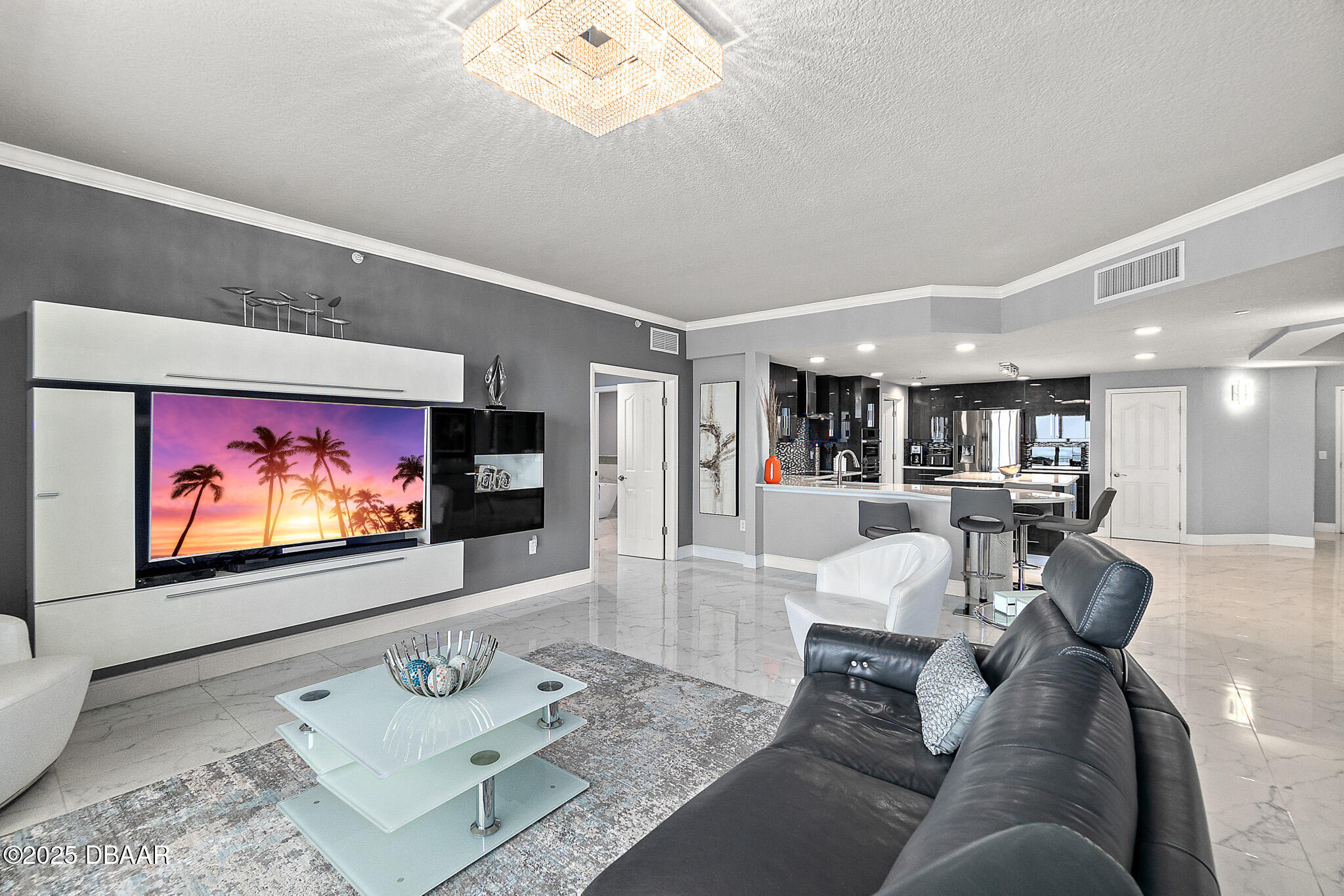 2300 N Atlantic Avenue Unit: 1402