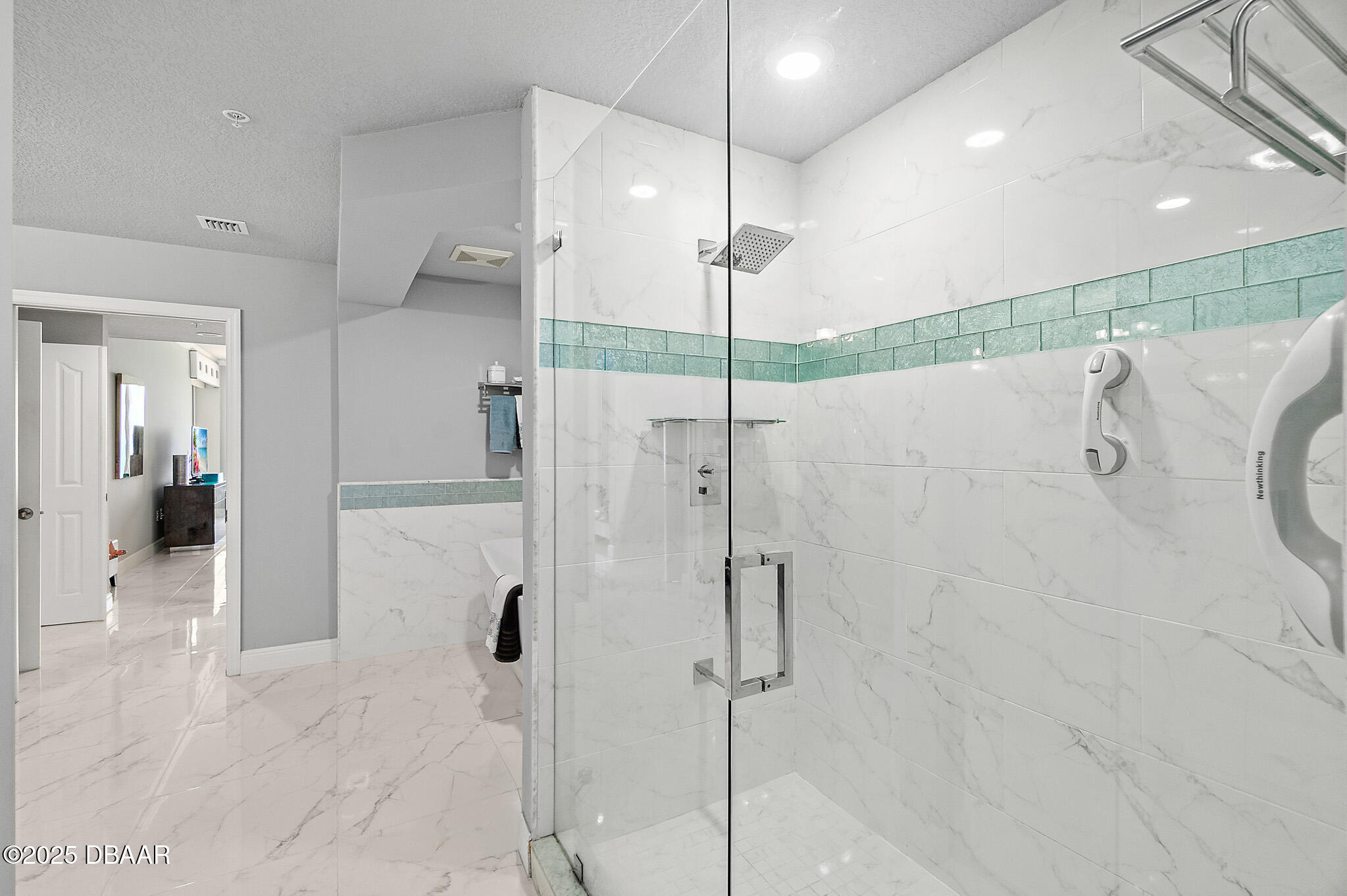 2300 N Atlantic Avenue Unit: 1402