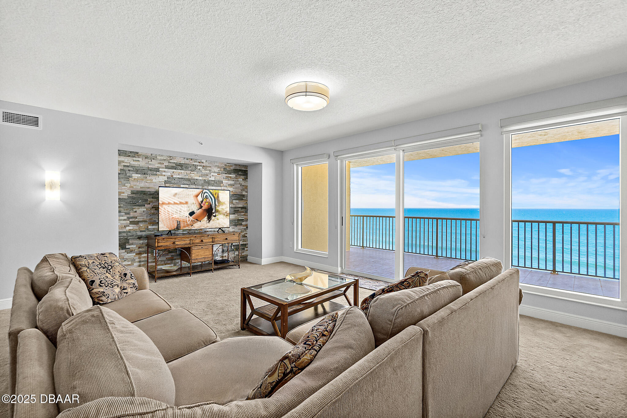 2901 S Atlantic Avenue, 502