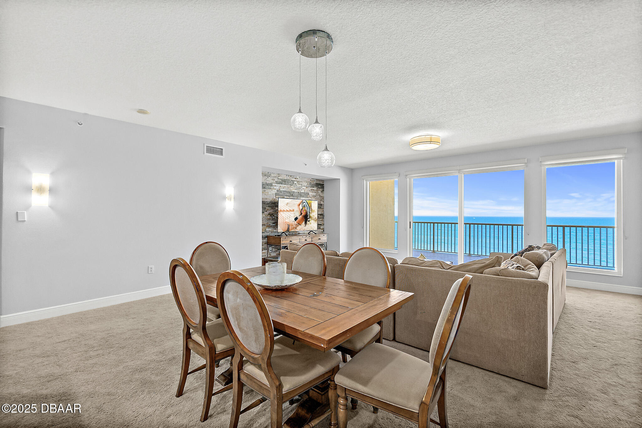 2901 S Atlantic Avenue, 502