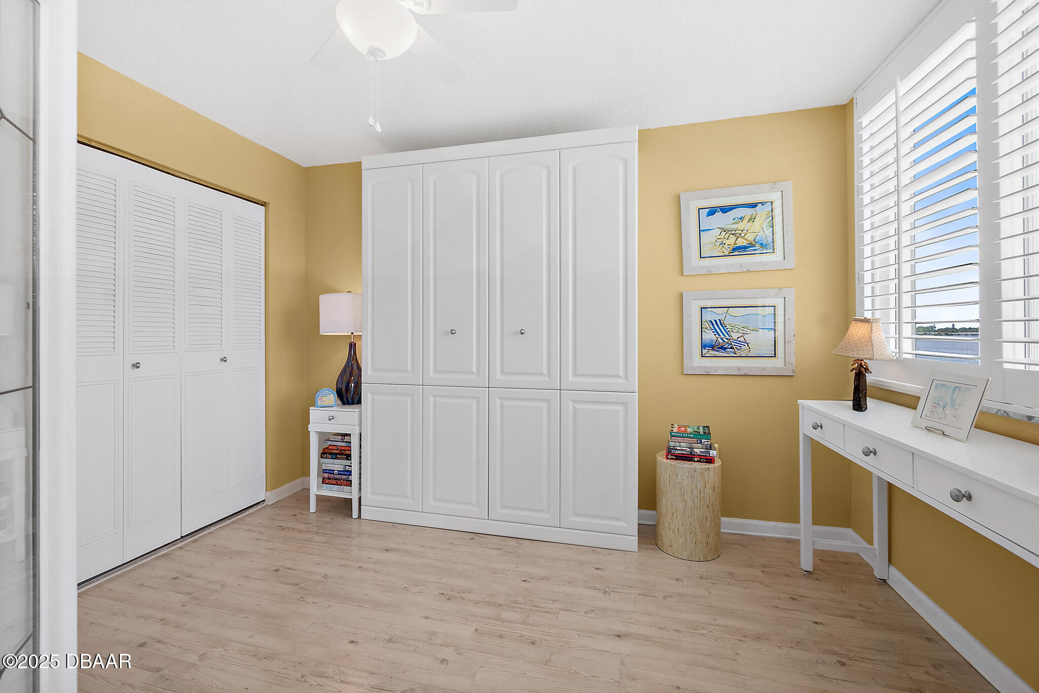 925 N Halifax Avenue, 102