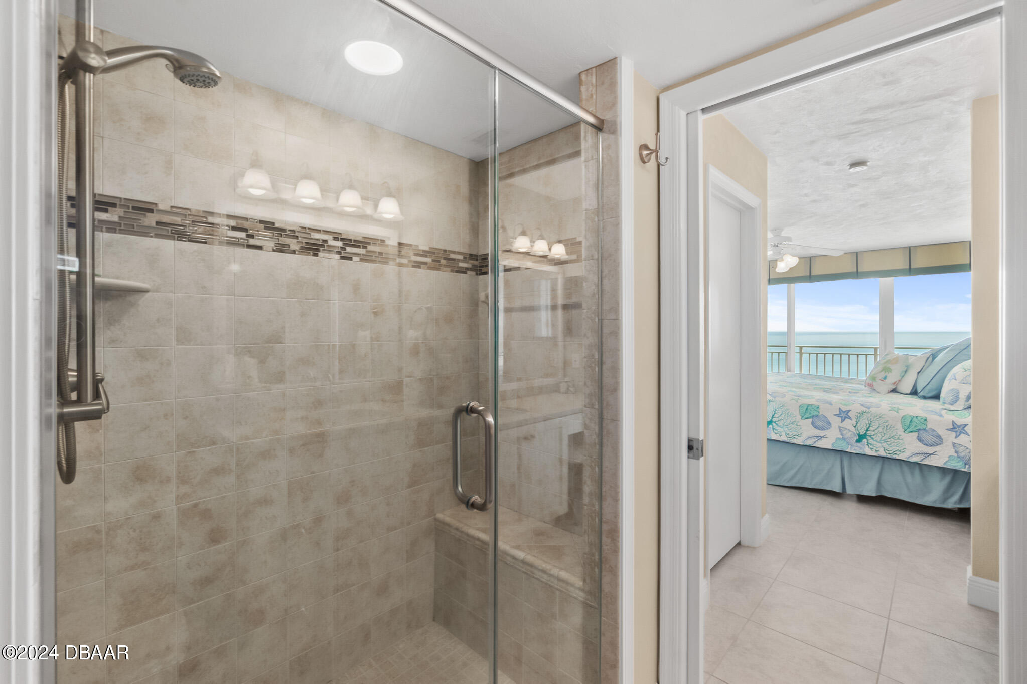 2545 S Atlantic Avenue, 1005