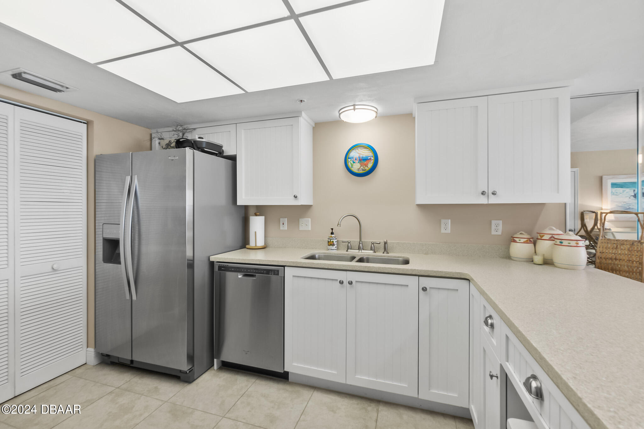 2545 S Atlantic Avenue, 1005