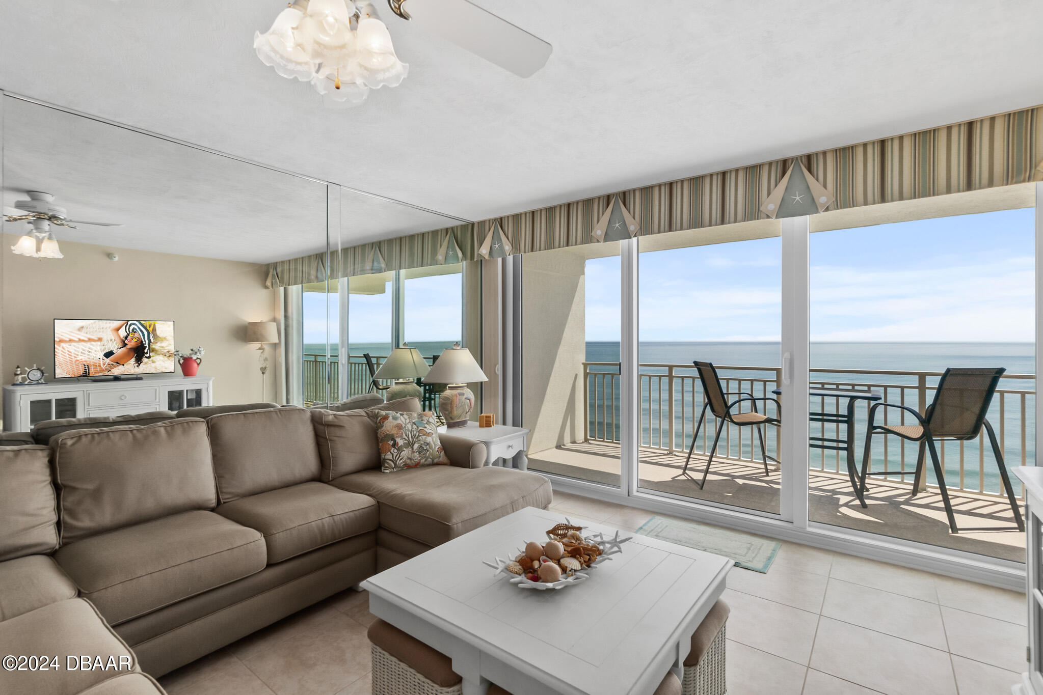 2545 S Atlantic Avenue, 1005