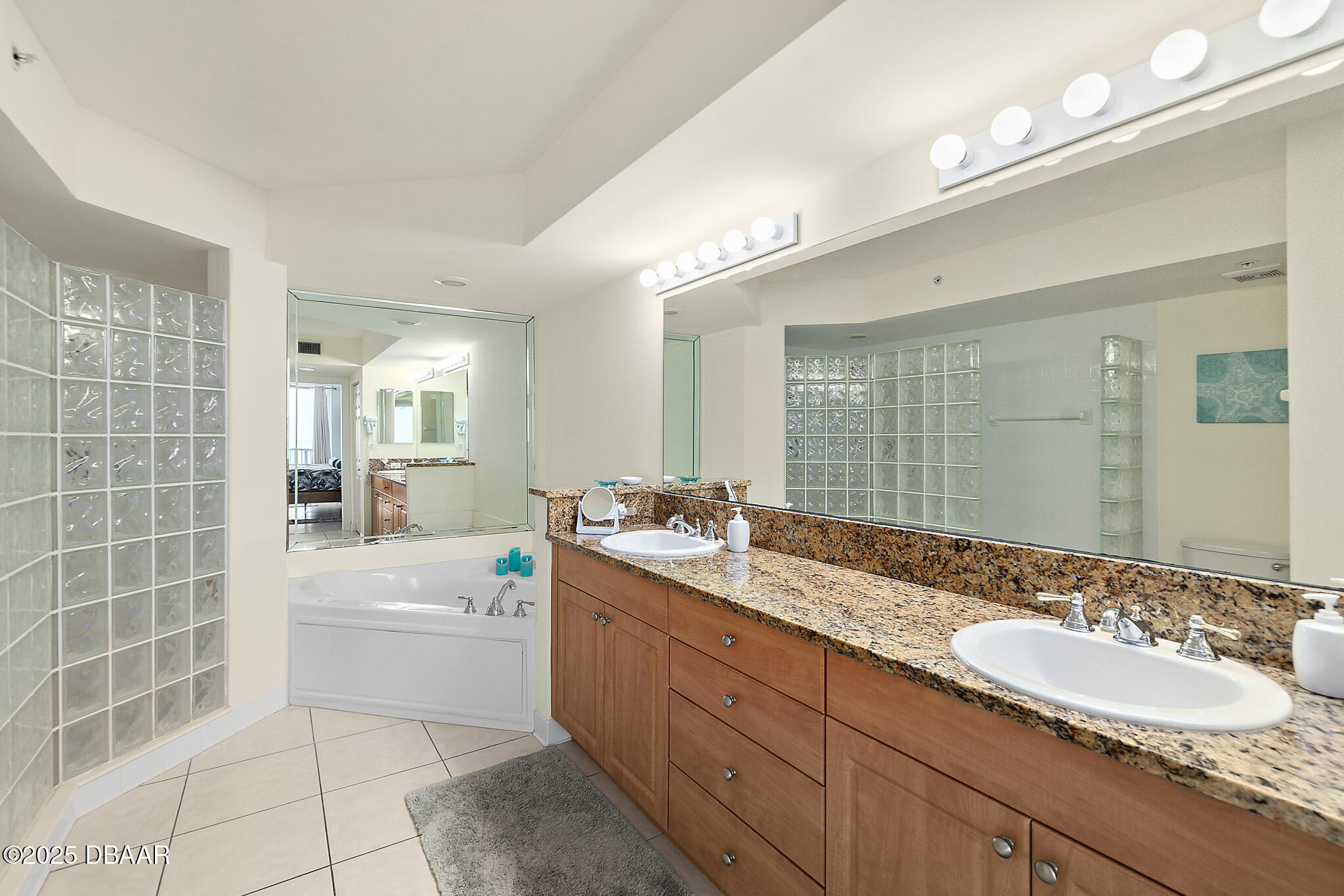 3315 S Atlantic Avenue Unit: 1108