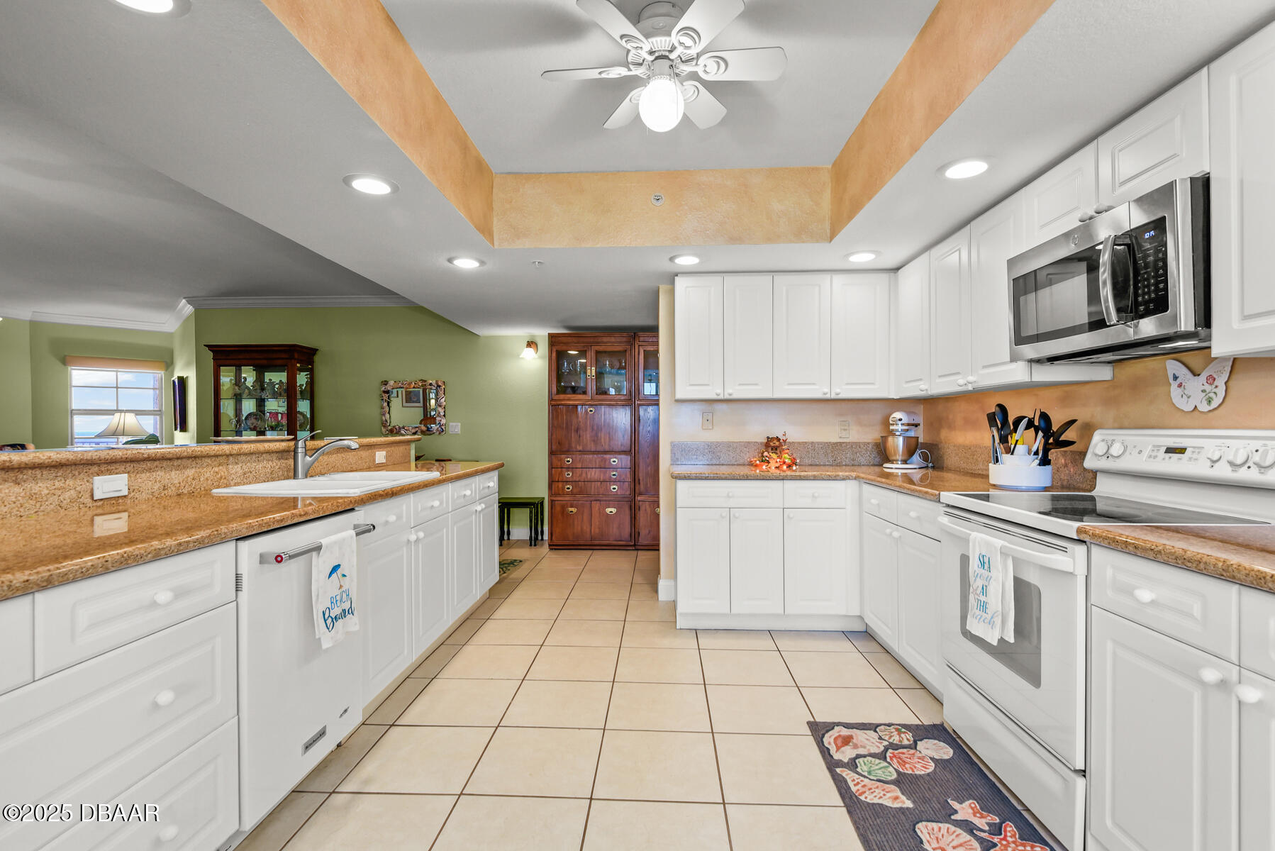 3145 S Atlantic Avenue Unit: 1001